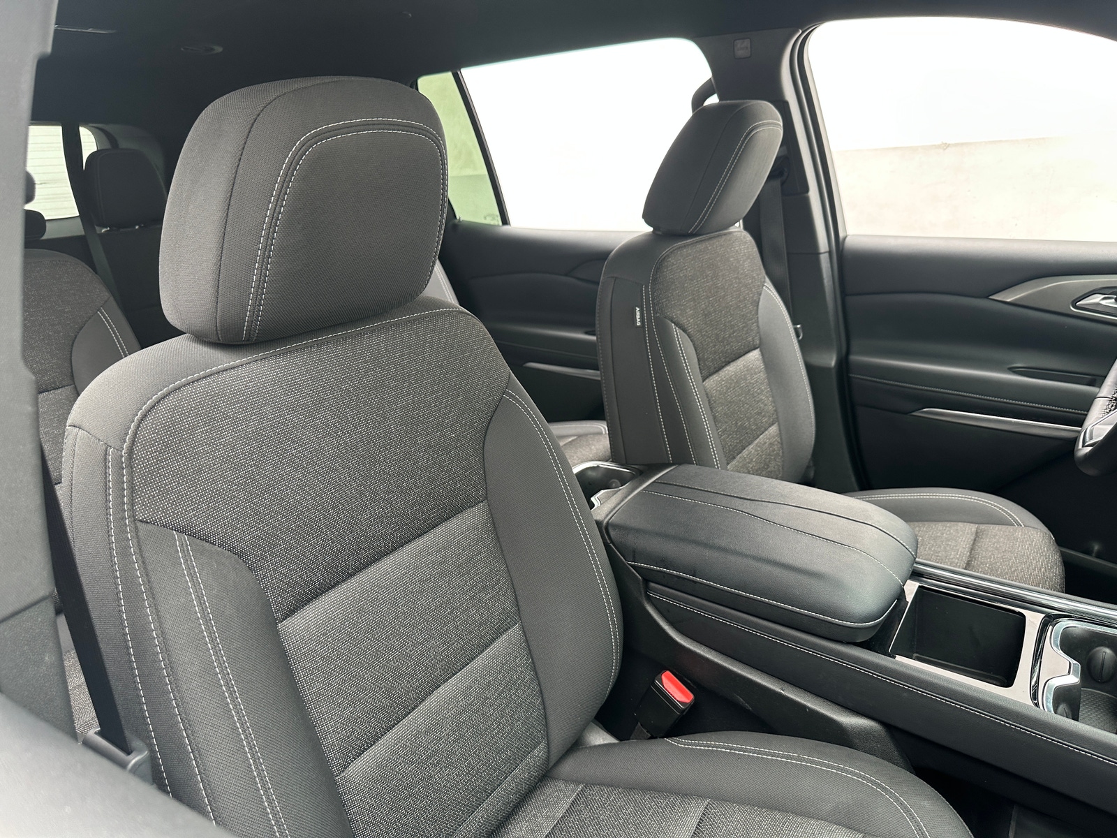 Thumbnail: 2025 Chevrolet Traverse - 2