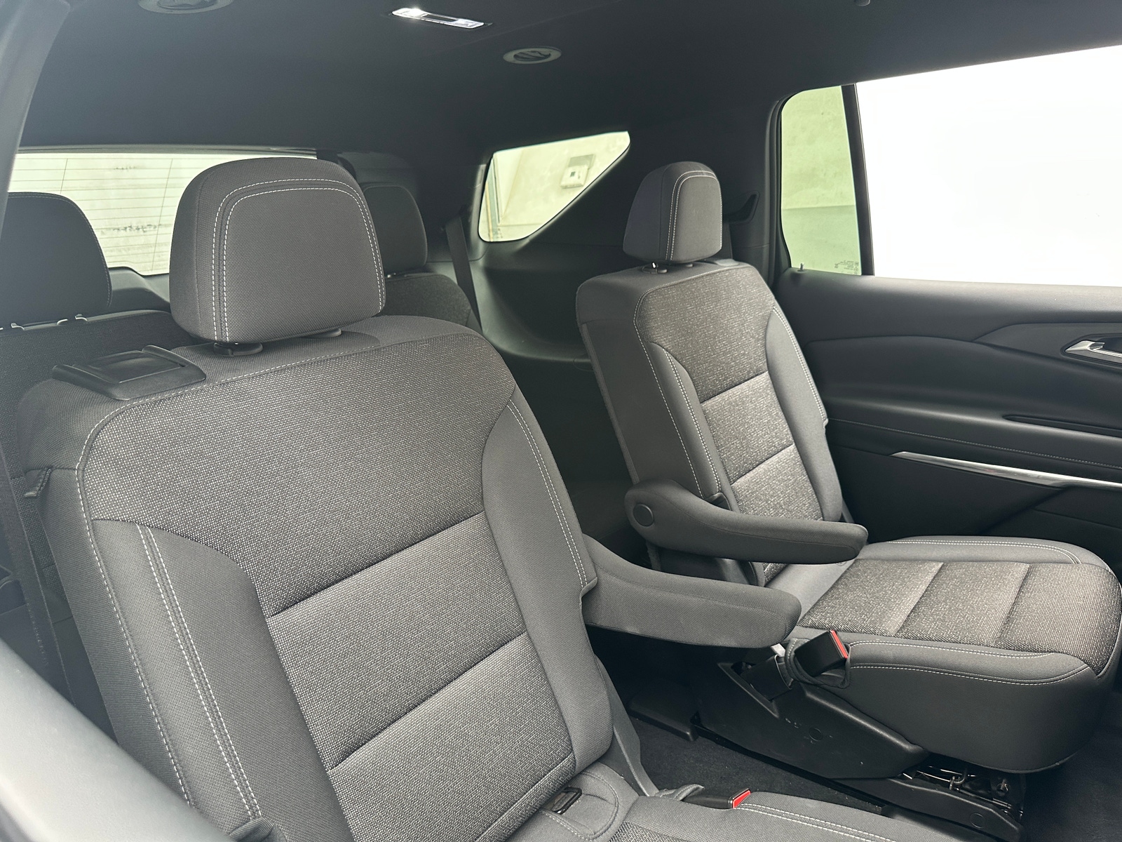 Thumbnail: 2025 Chevrolet Traverse - 6