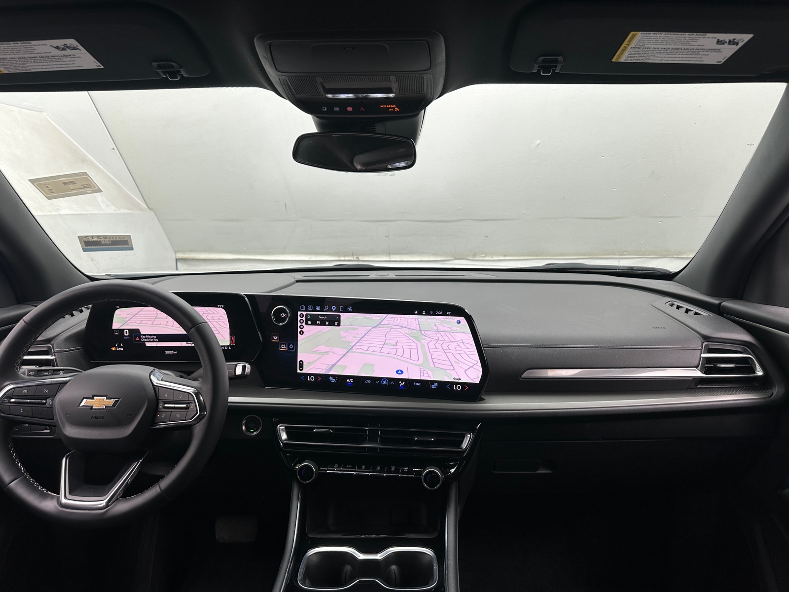 Thumbnail: 2025 Chevrolet Traverse - 3