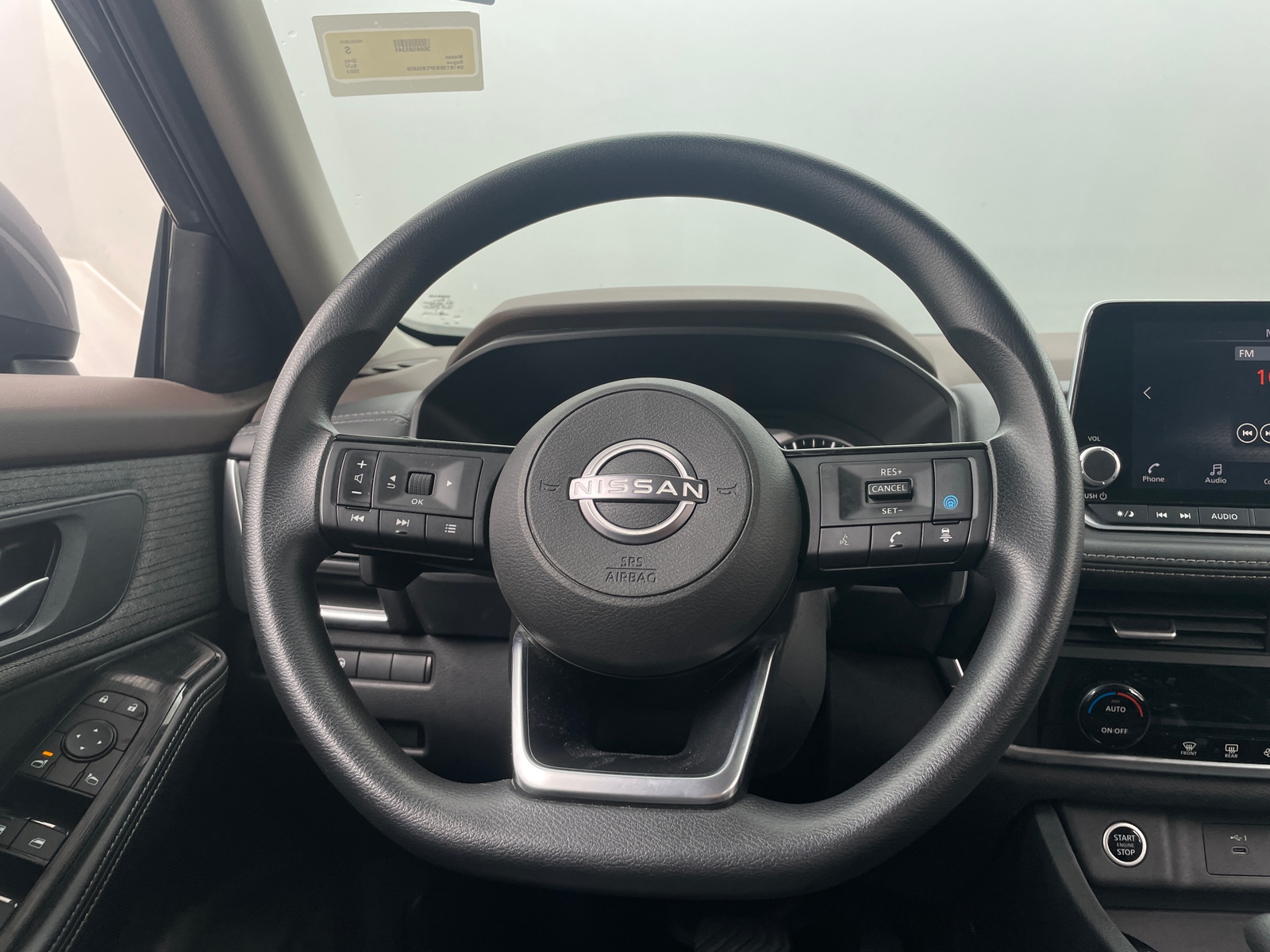 Thumbnail: 2023 Nissan Rogue - 5