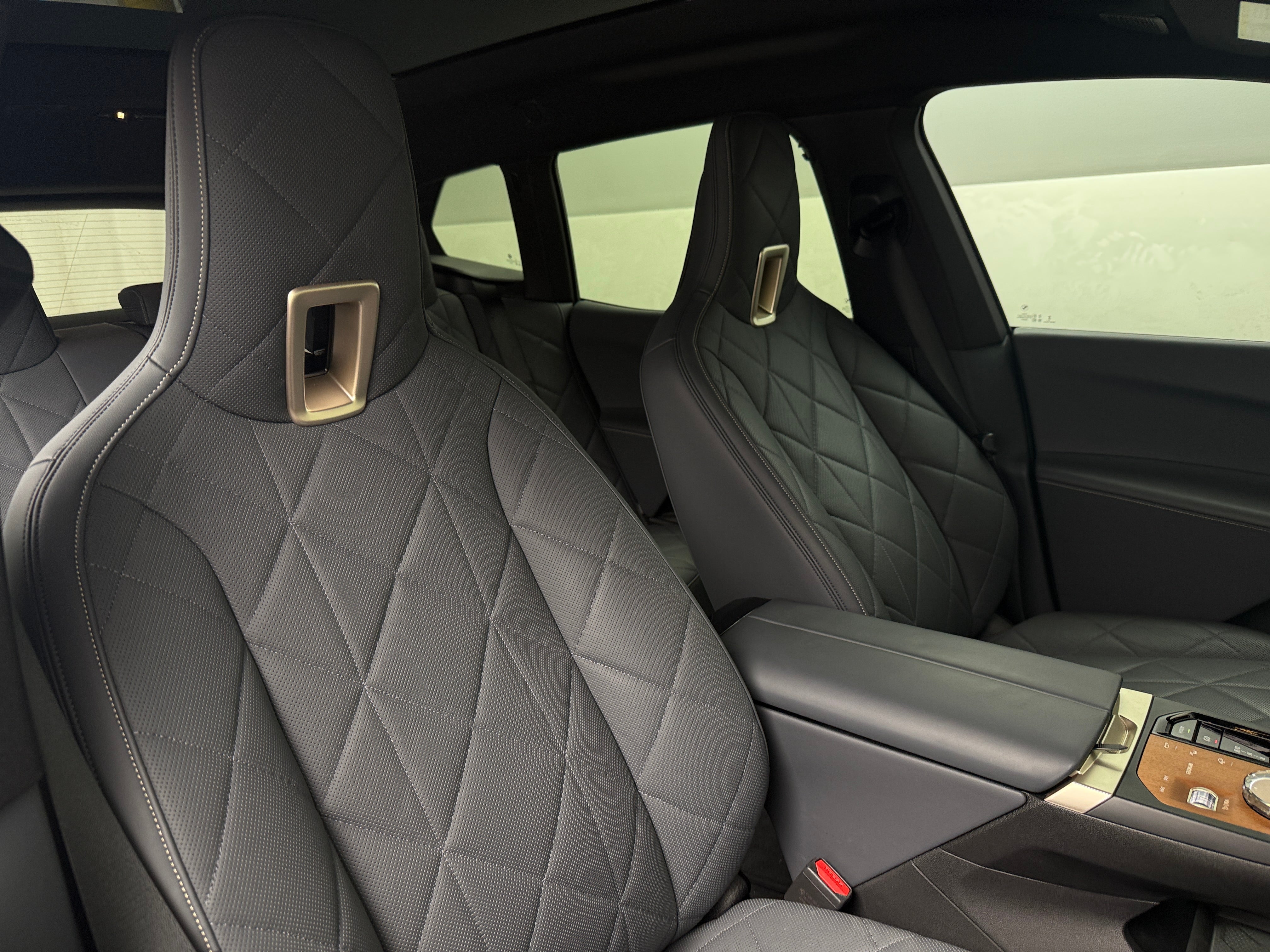 2023 BMW iX