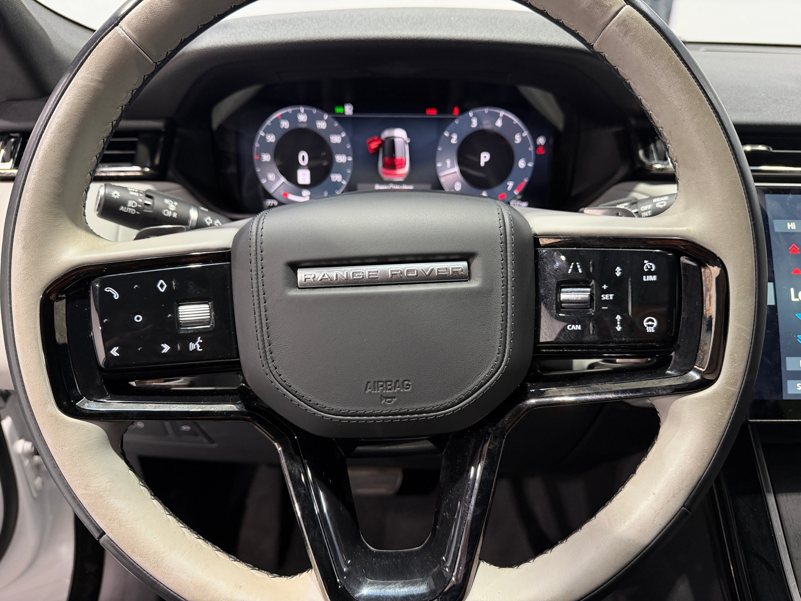 Thumbnail: 2024 Land Rover Range Rover Velar - 4