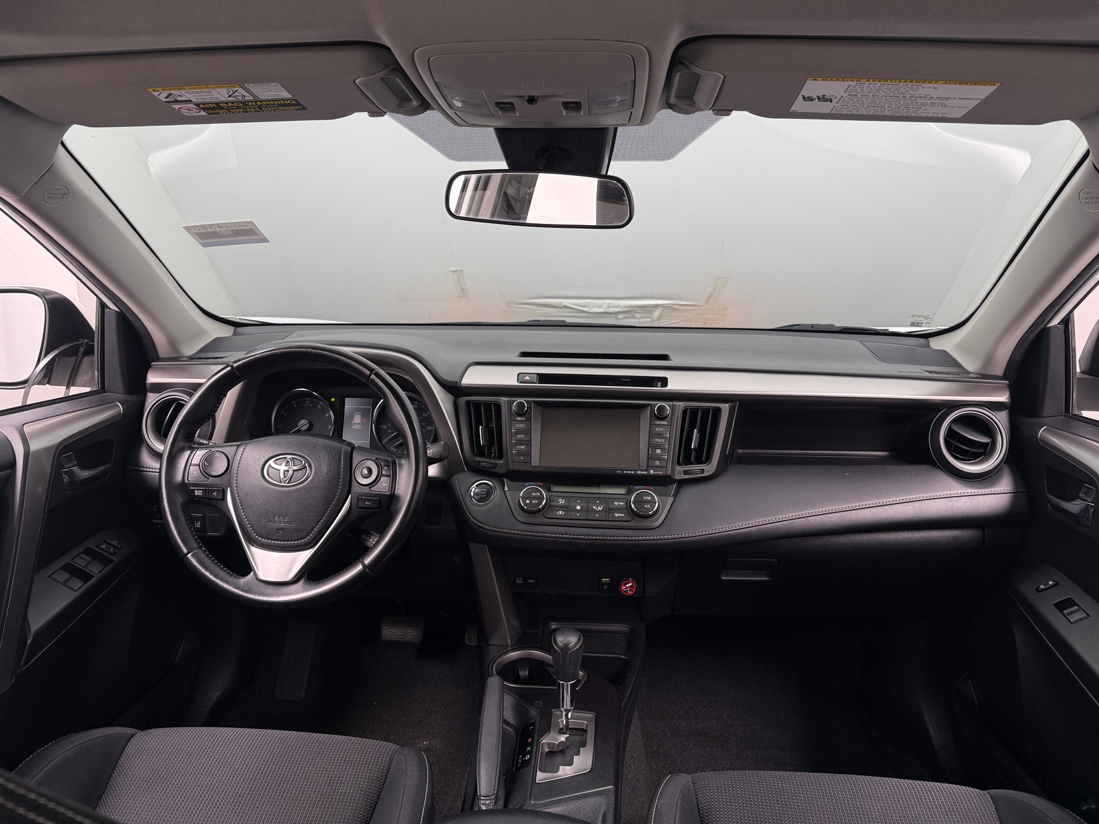 Thumbnail: 2016 Toyota RAV4 - 3