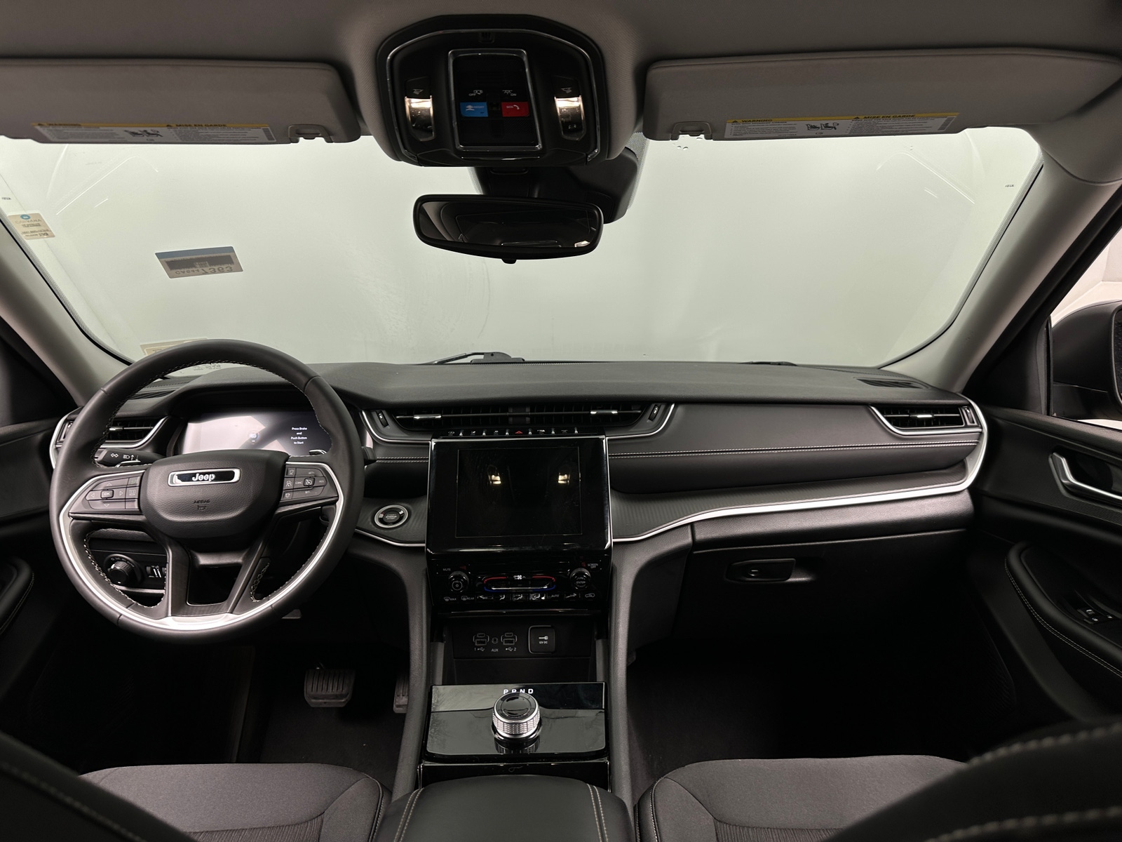 Thumbnail: 2023 Jeep Grand Cherokee - 3