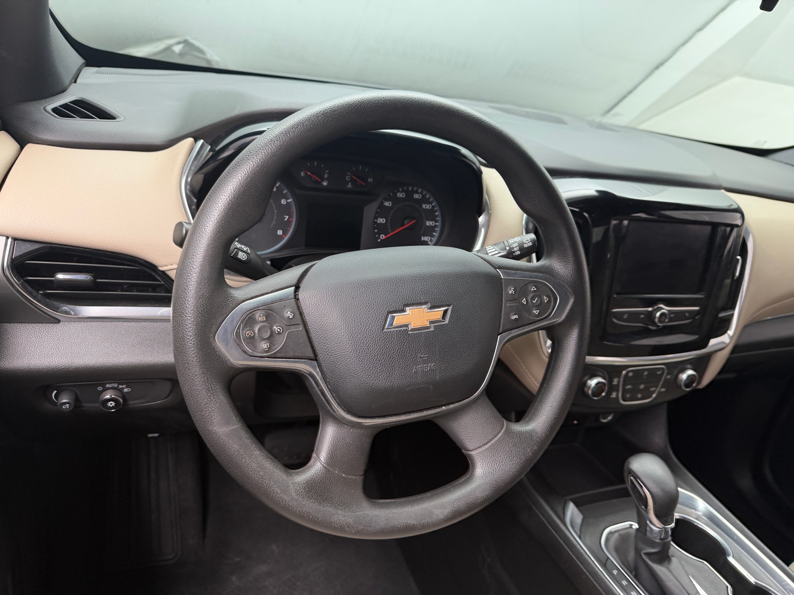 Thumbnail: 2023 Chevrolet Traverse - 5