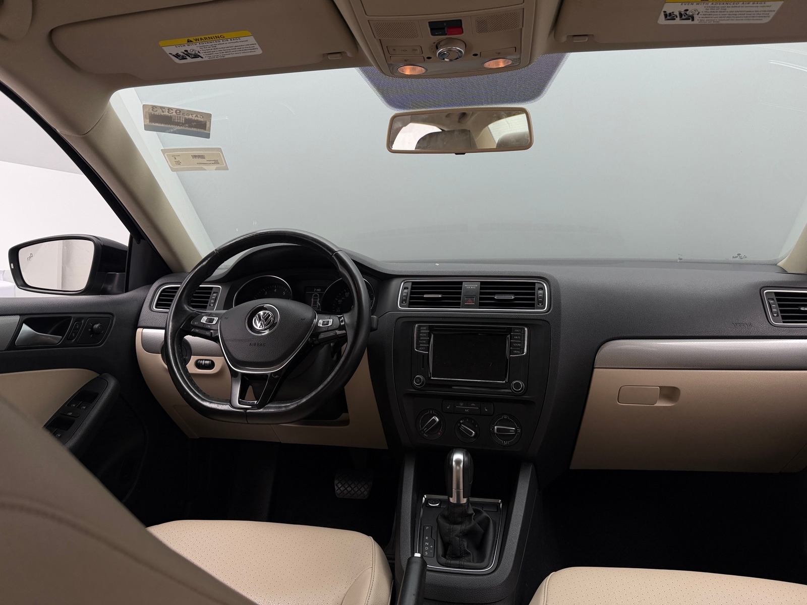 Thumbnail: 2017 Volkswagen Jetta - 2