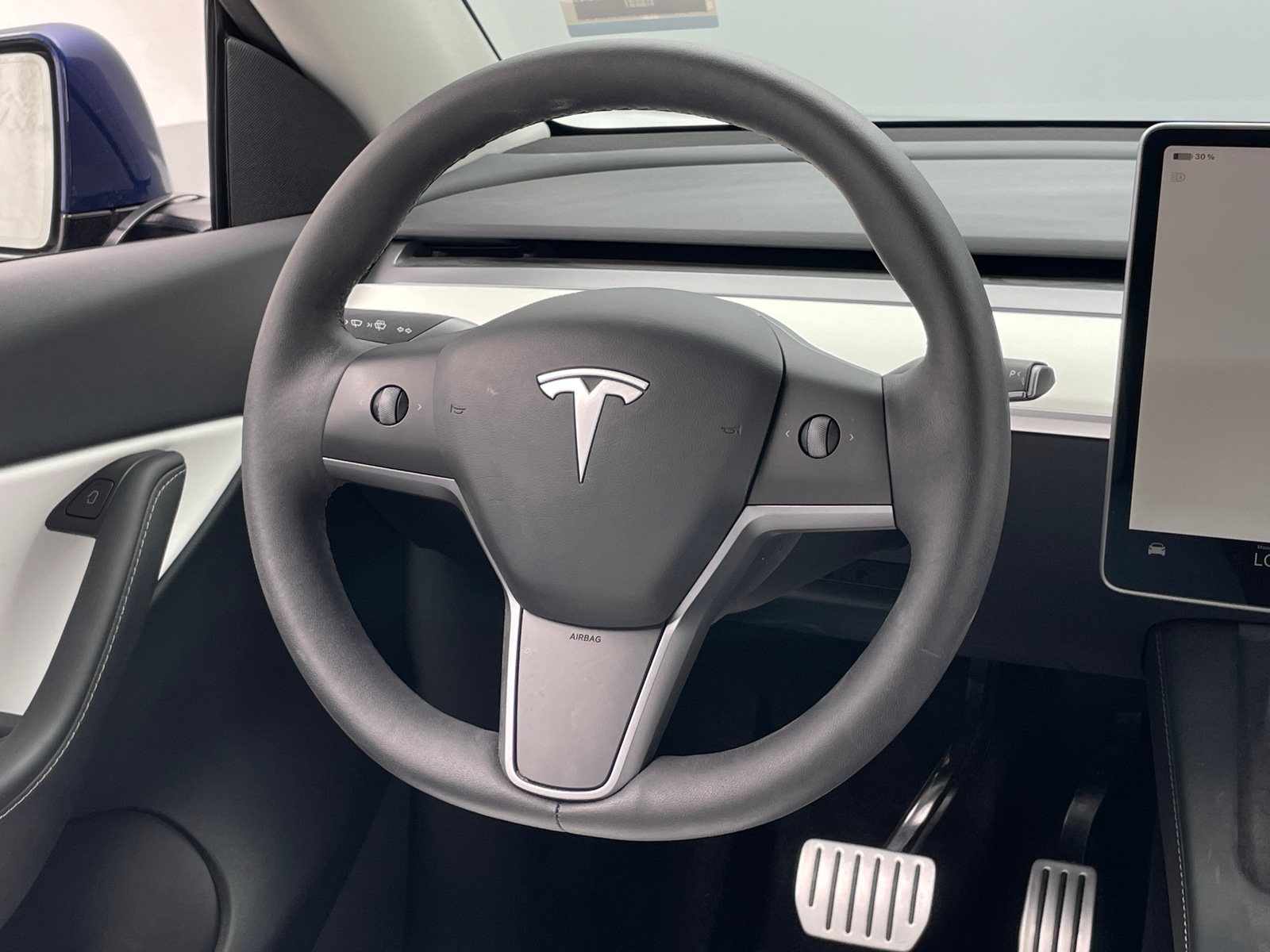 Thumbnail: 2022 Tesla Model Y - 4