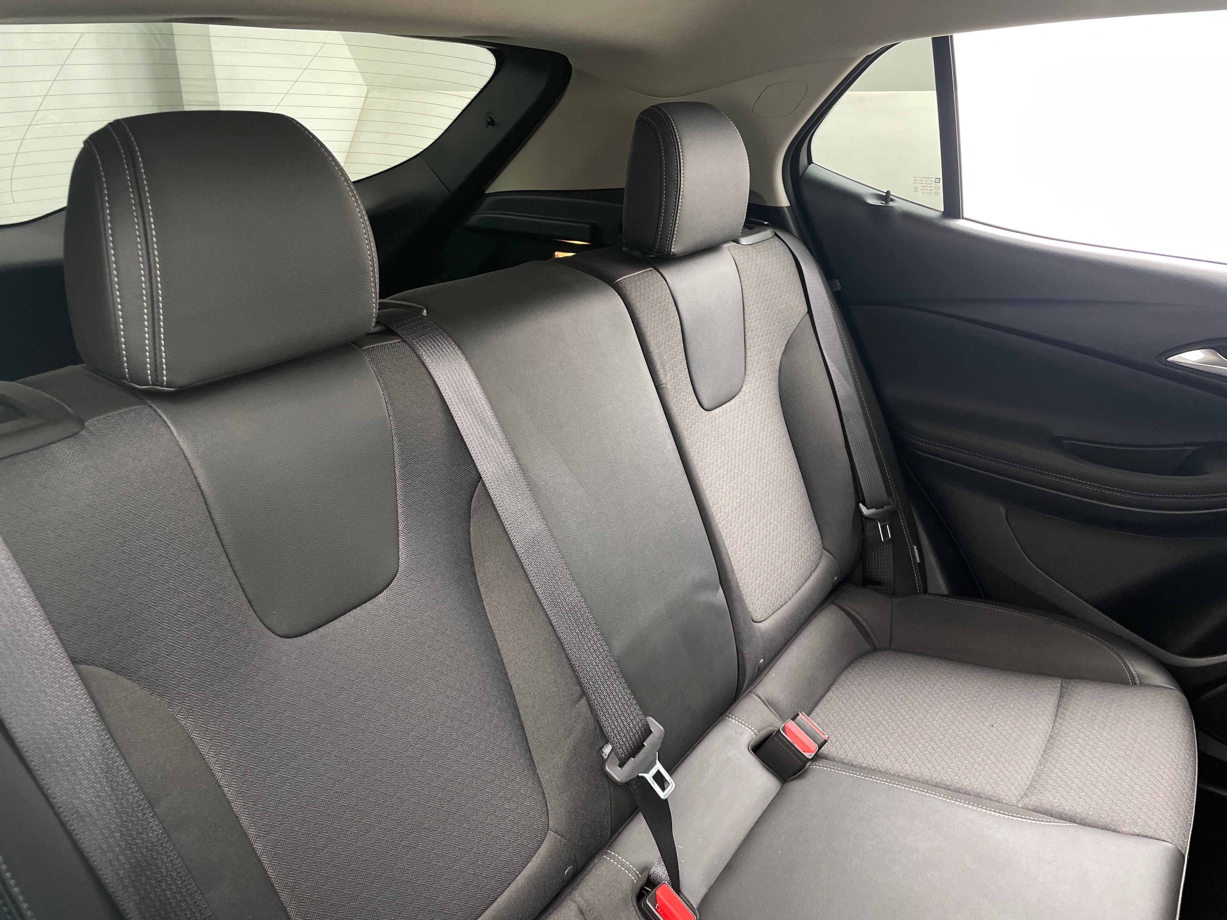 2025 Buick Encore GX Preferred - Photo 8