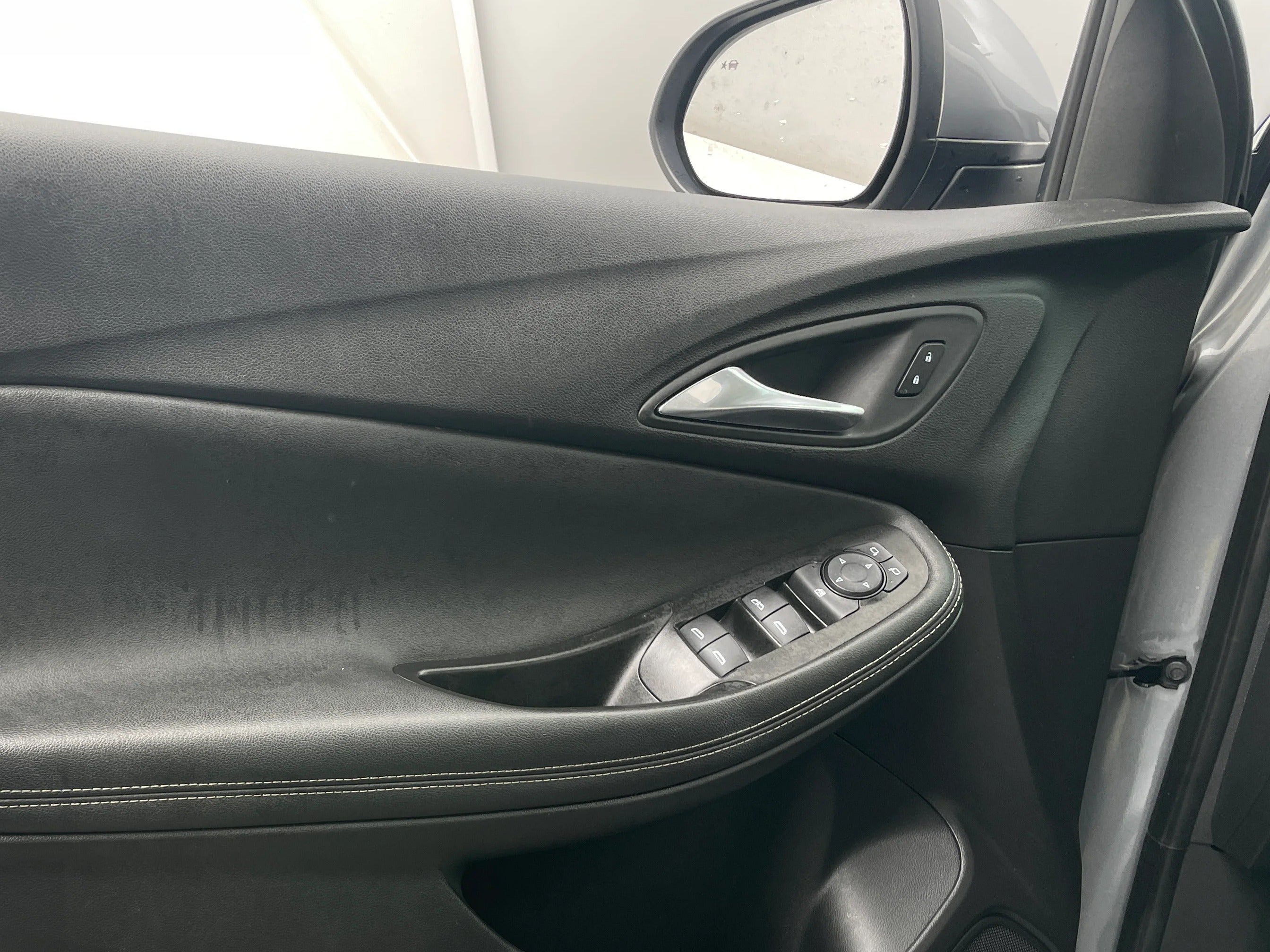 2025 Buick Encore GX Preferred - Photo 6