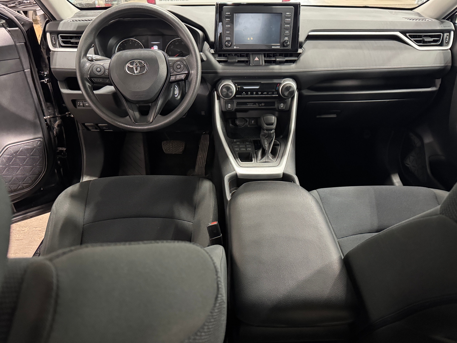 Thumbnail: 2020 Toyota RAV4 - 3