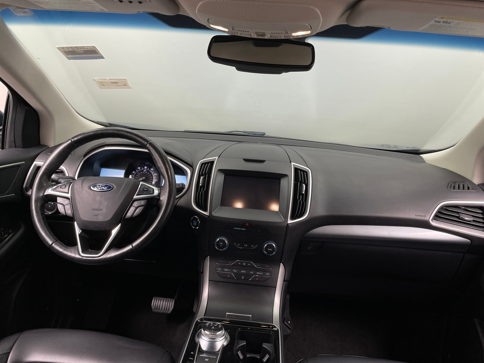 Thumbnail: 2019 Ford Edge - 2