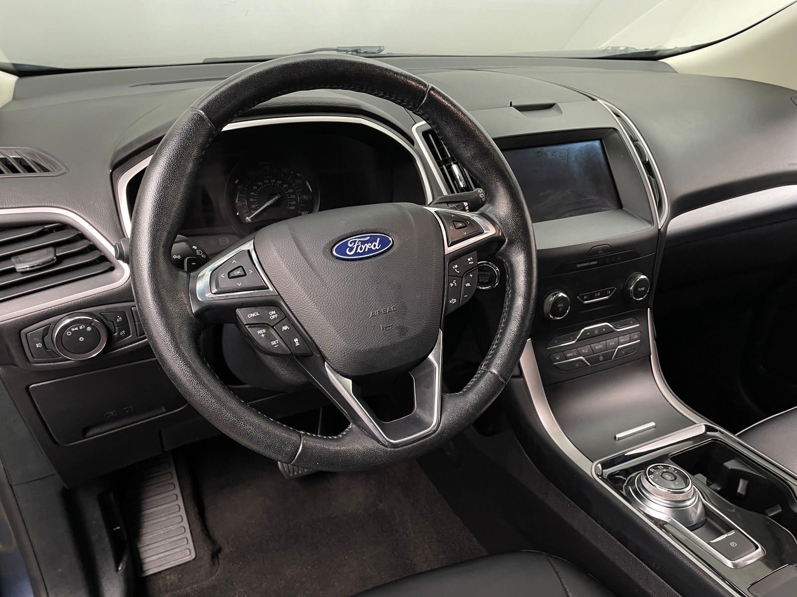 Thumbnail: 2019 Ford Edge - 4