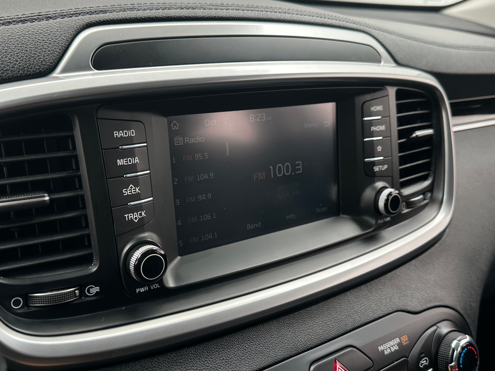 Thumbnail: 2020 Kia Sorento - 4