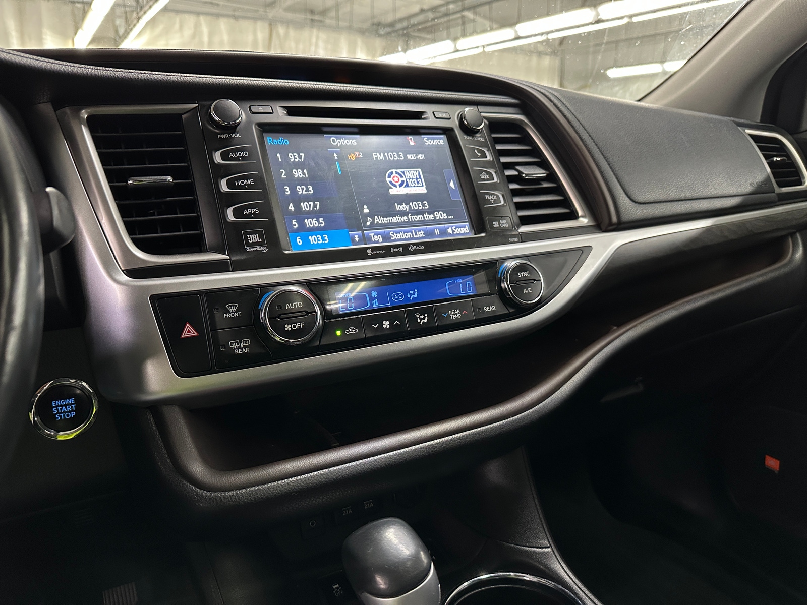 Thumbnail: 2018 Toyota Highlander - 3