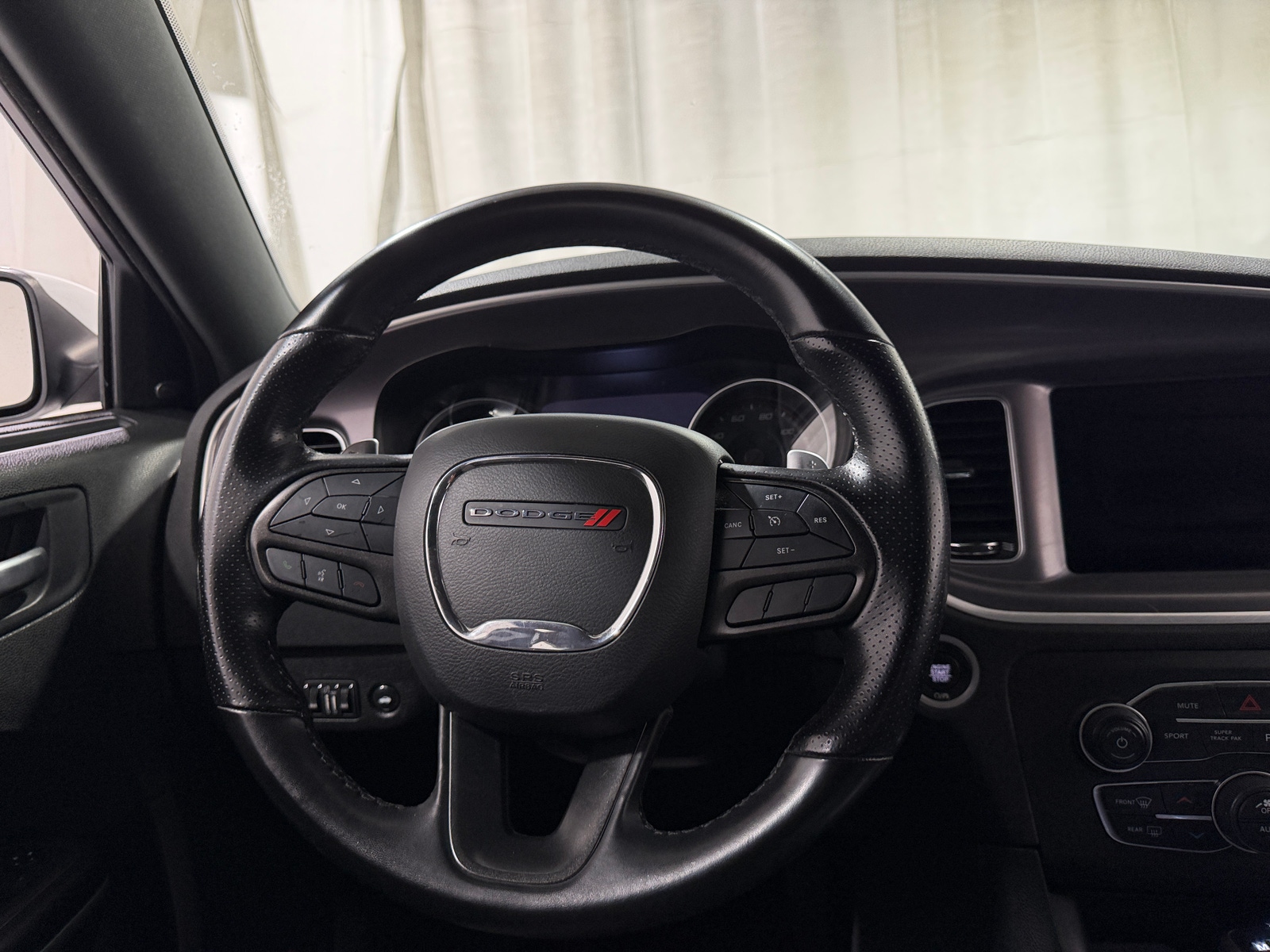 Thumbnail: 2022 Dodge Charger - 5