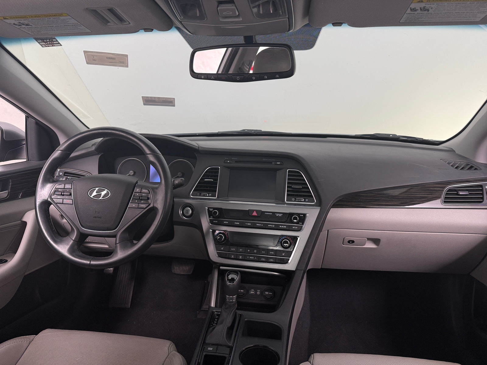 Thumbnail: 2016 Hyundai Sonata - 2