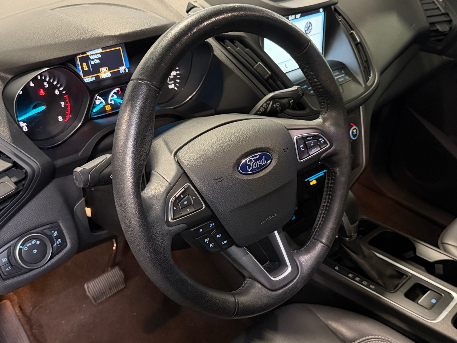 Thumbnail: 2019 Ford Escape - 4