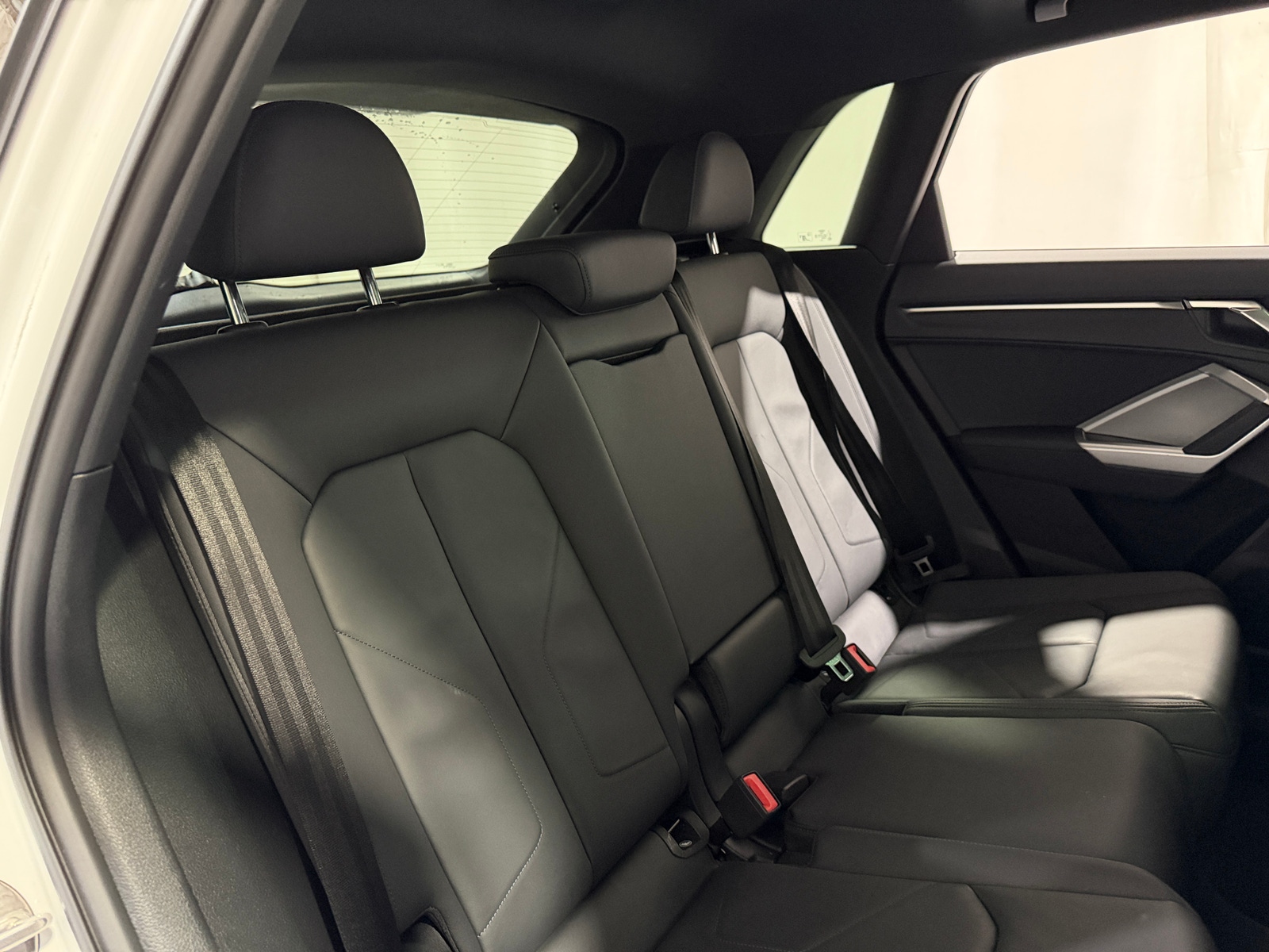 Thumbnail: 2025 Audi Q3 - 6