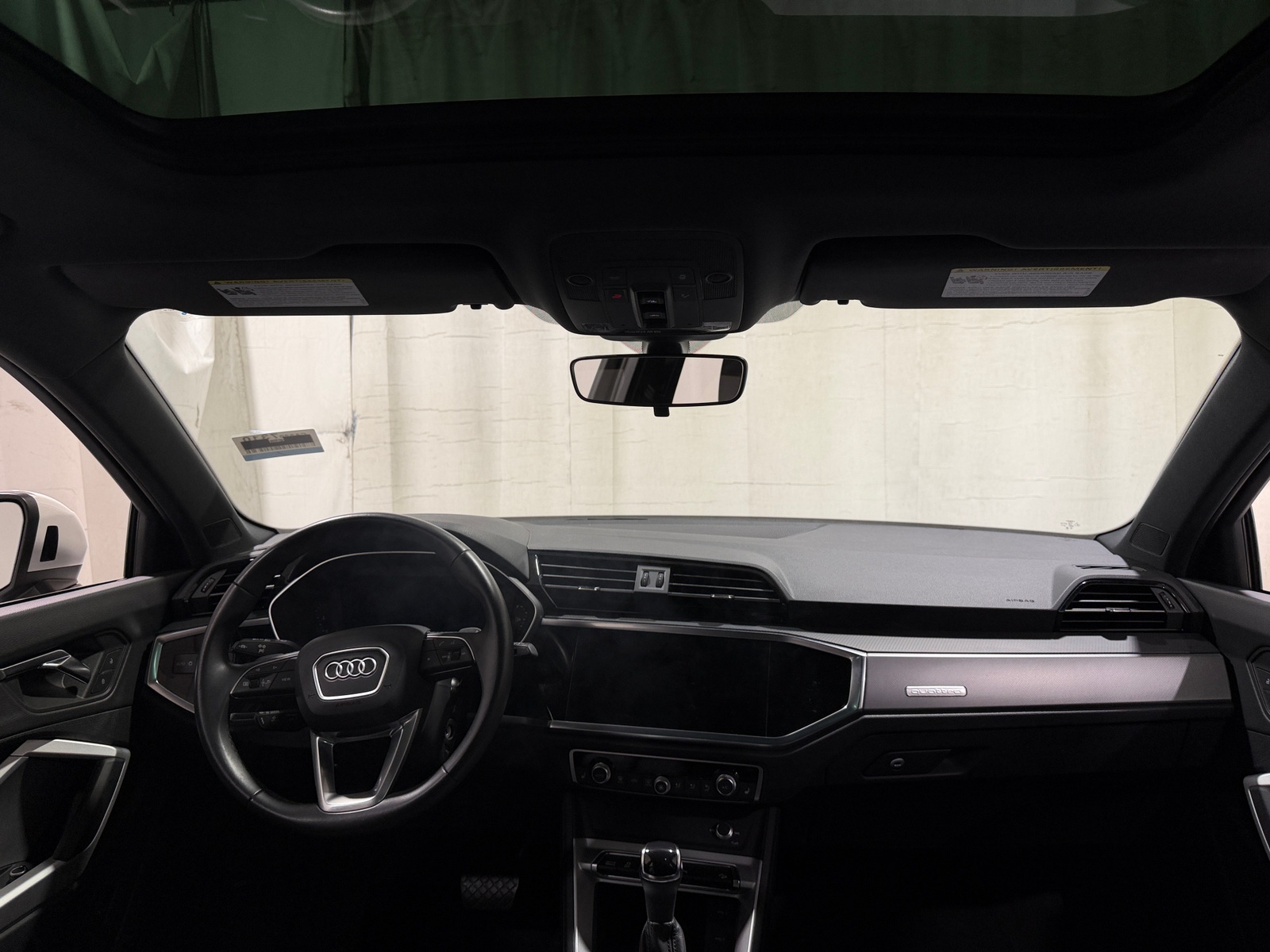 Thumbnail: 2025 Audi Q3 - 3