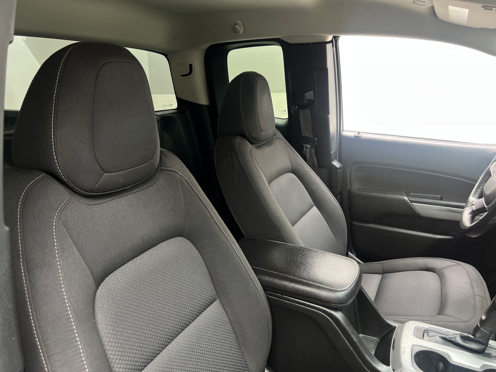 Thumbnail: 2021 Chevrolet Colorado - 2
