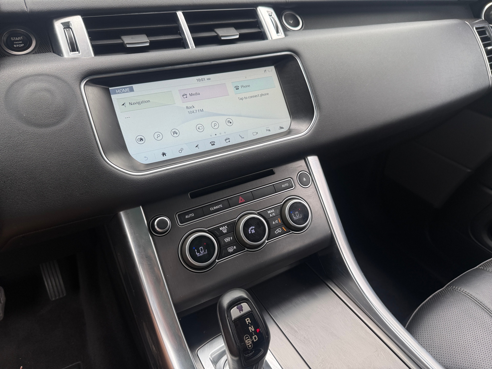 Thumbnail: 2017 Land Rover Range Rover Sport - 3