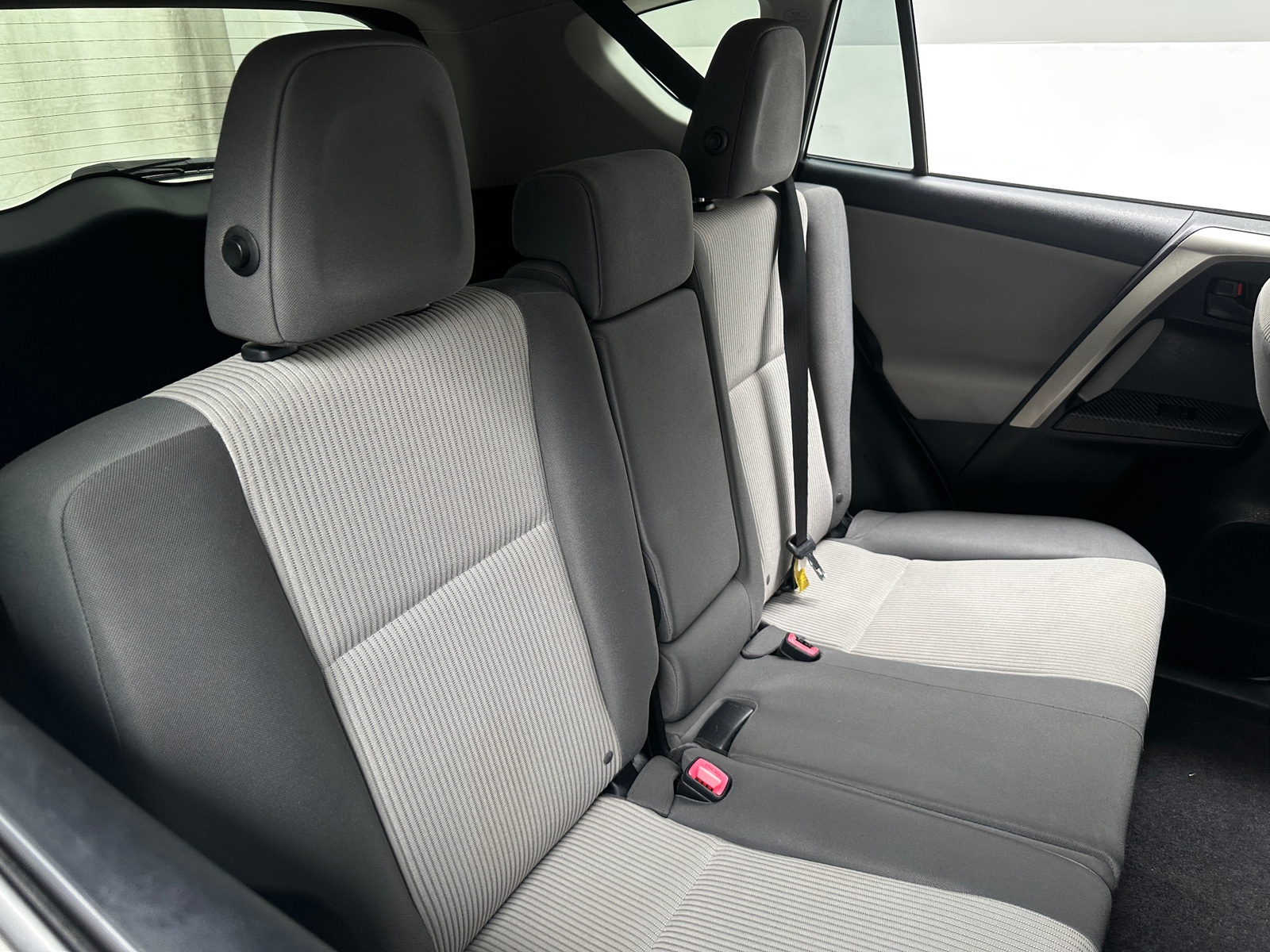 Thumbnail: 2014 Toyota RAV4 - 6