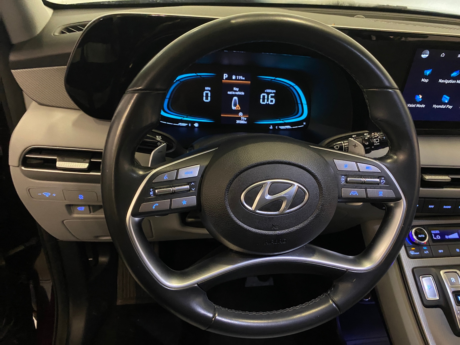 Thumbnail: 2024 Hyundai Palisade - 4