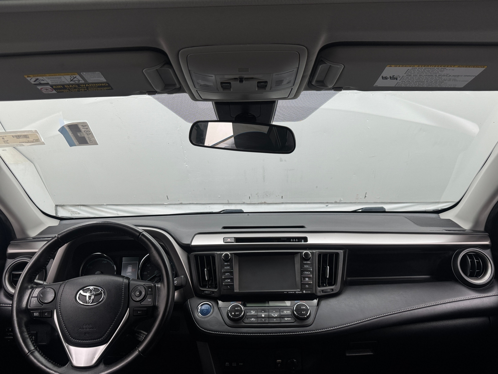 Thumbnail: 2017 Toyota RAV4 - 3