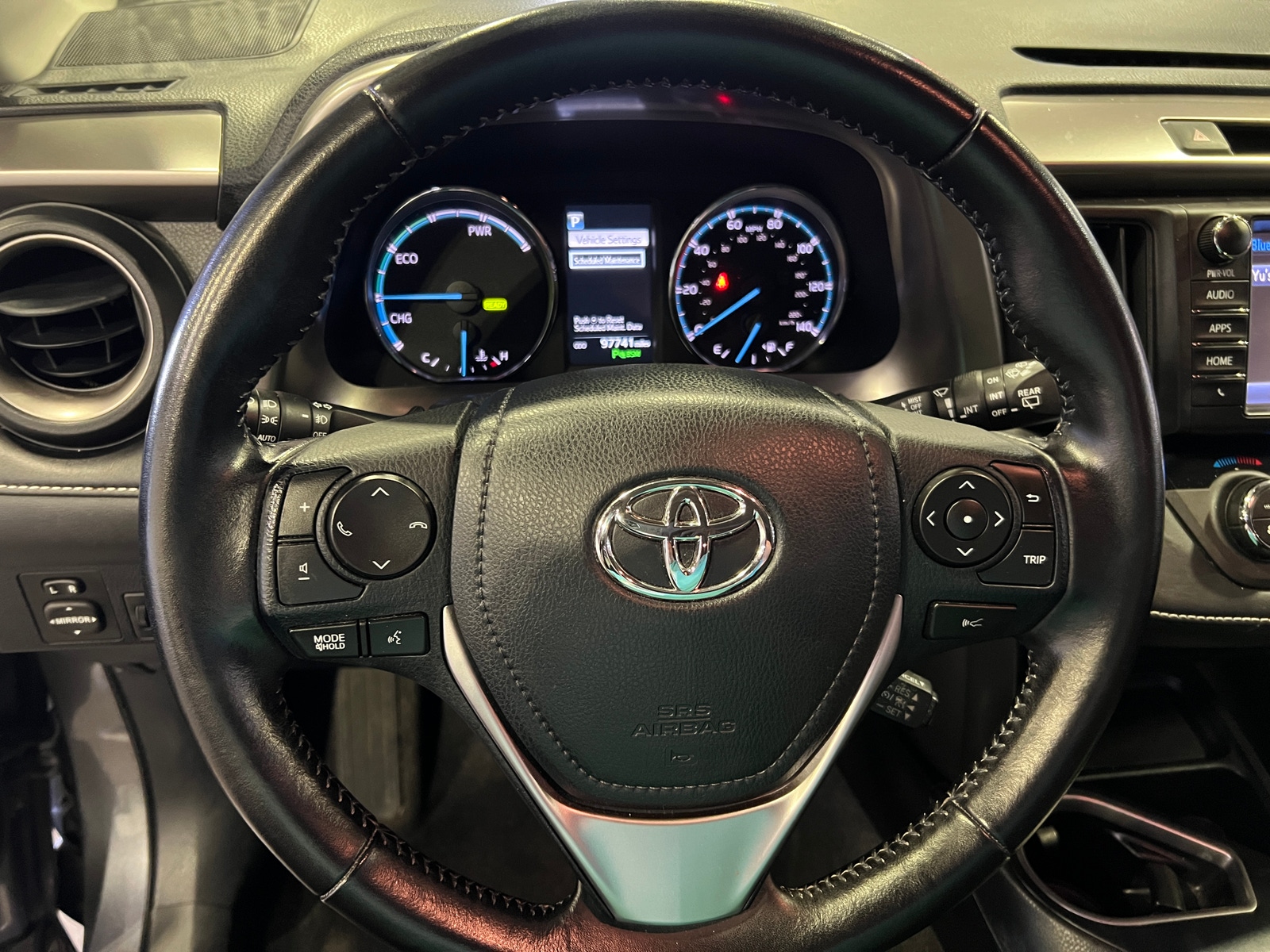 Thumbnail: 2017 Toyota RAV4 - 5