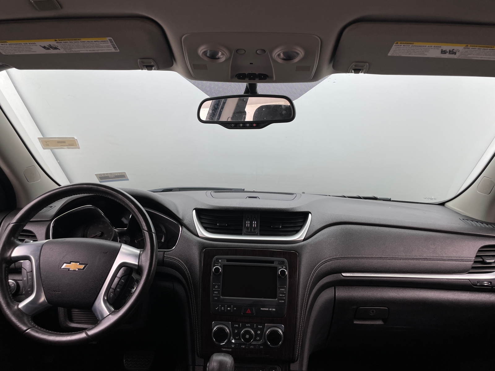 Thumbnail: 2015 Chevrolet Traverse - 3