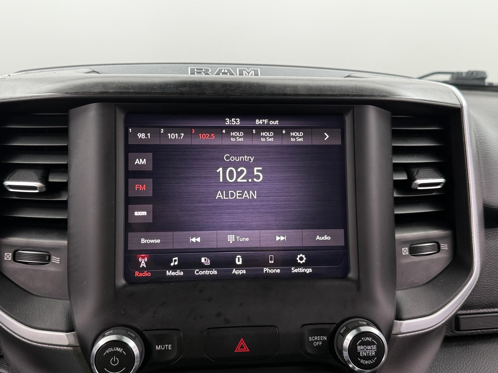 Thumbnail: 2019 RAM 1500 - 4
