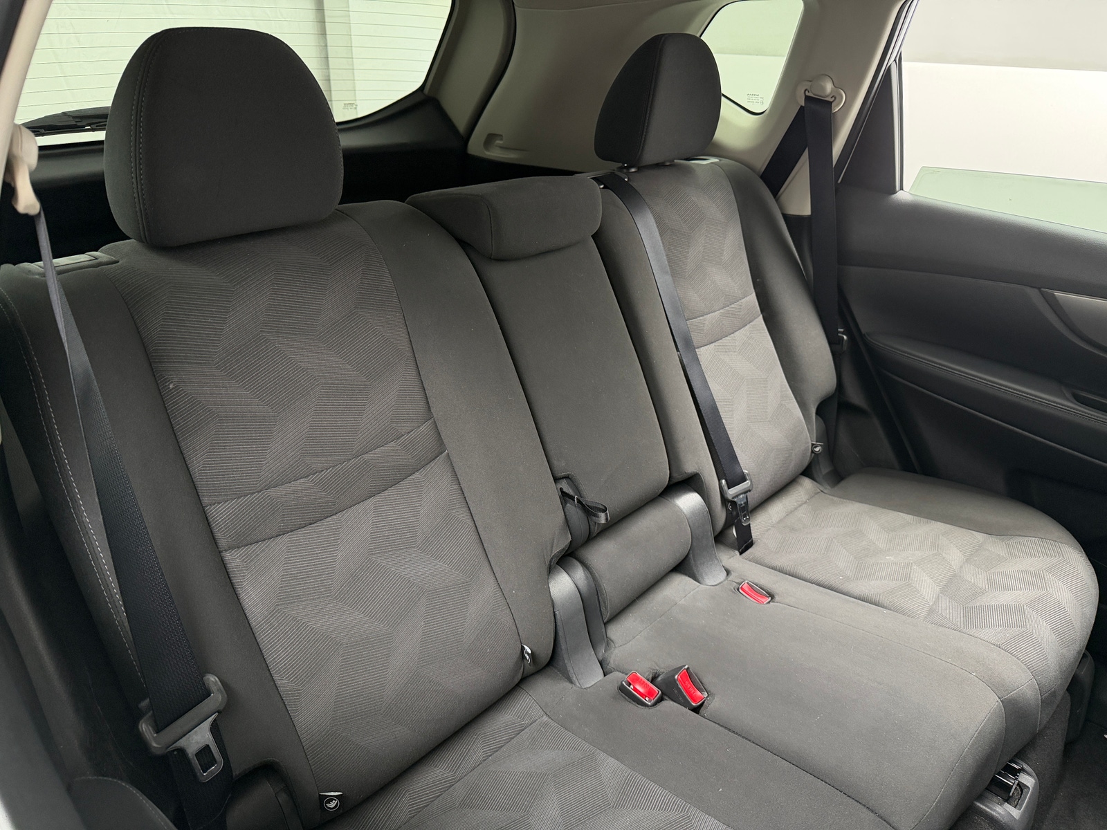 Thumbnail: 2016 Nissan Rogue - 6