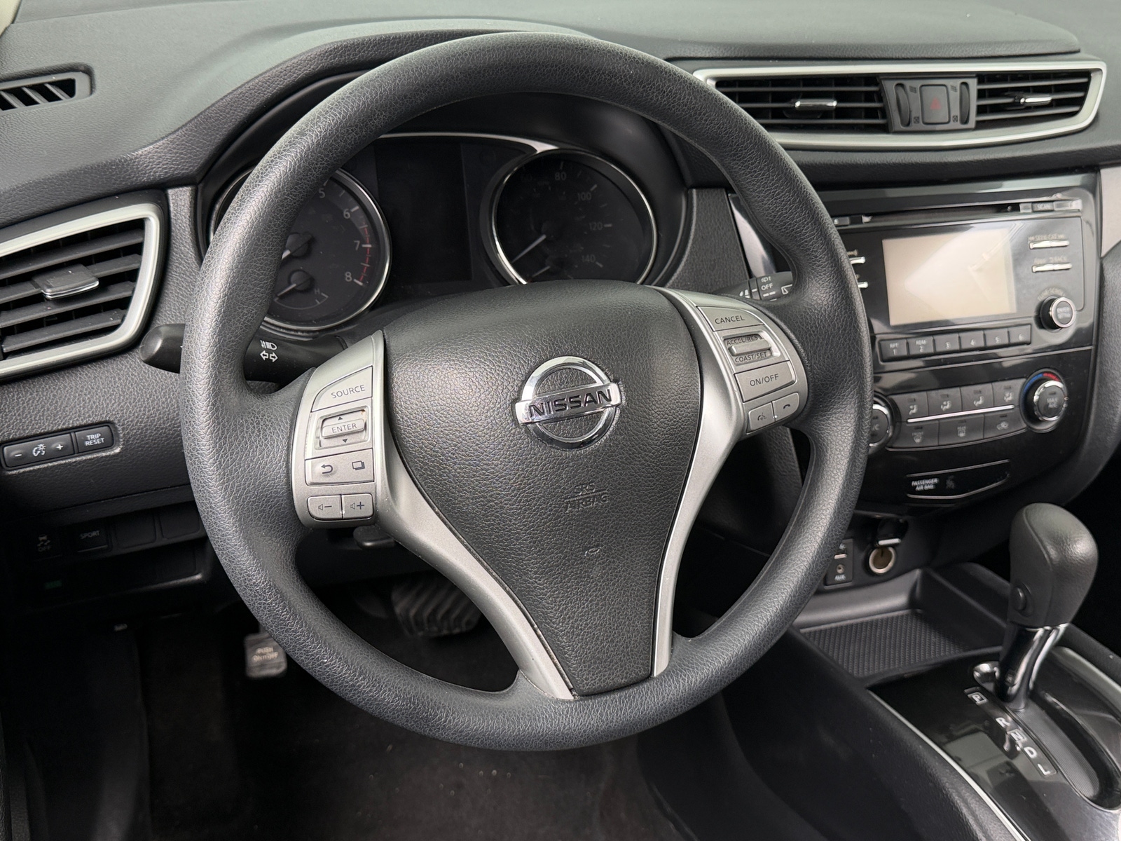 Thumbnail: 2016 Nissan Rogue - 5