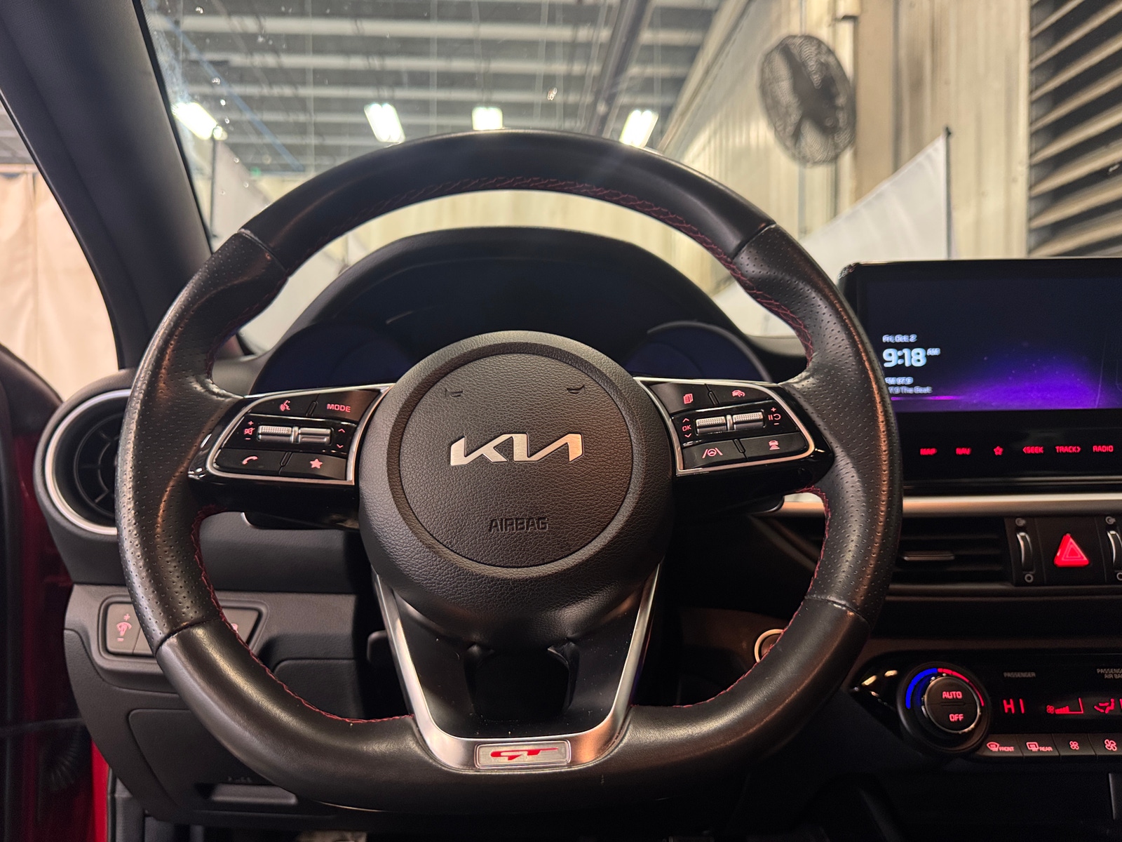 Thumbnail: 2024 Kia Forte - 4