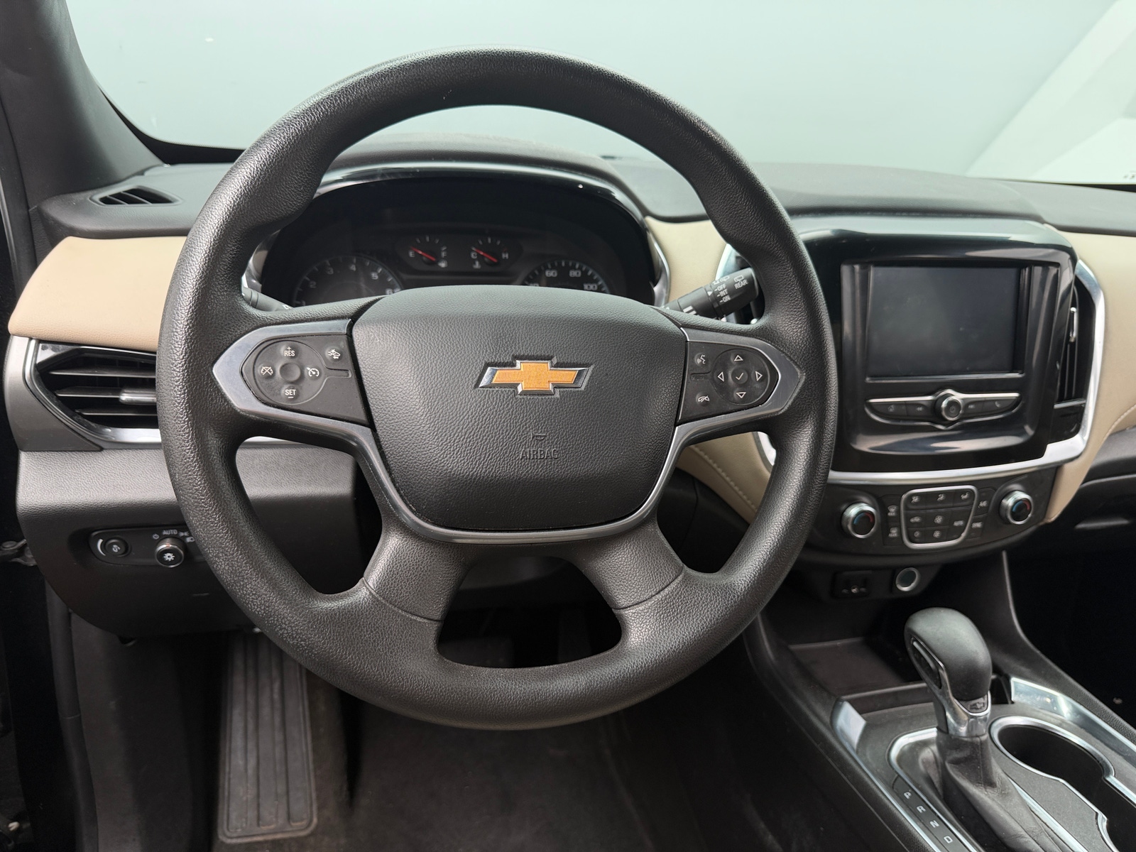 Thumbnail: 2023 Chevrolet Traverse - 5