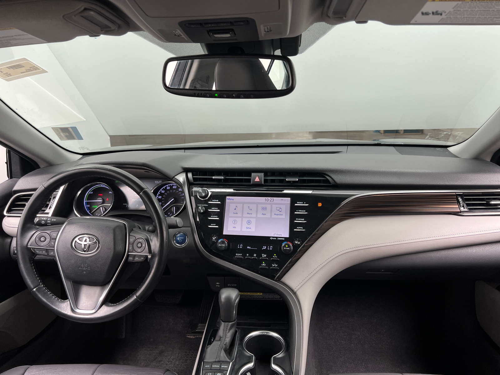 Thumbnail: 2019 Toyota Camry - 3