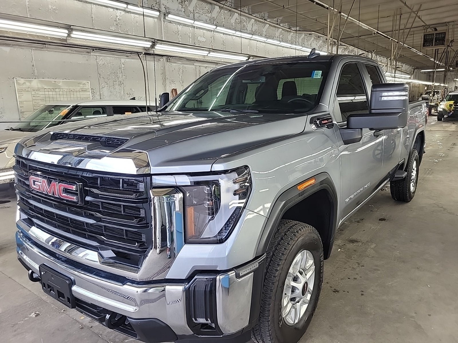 2026 GMC Sierra 2500 HD 4WD Double Cab 149" Pro