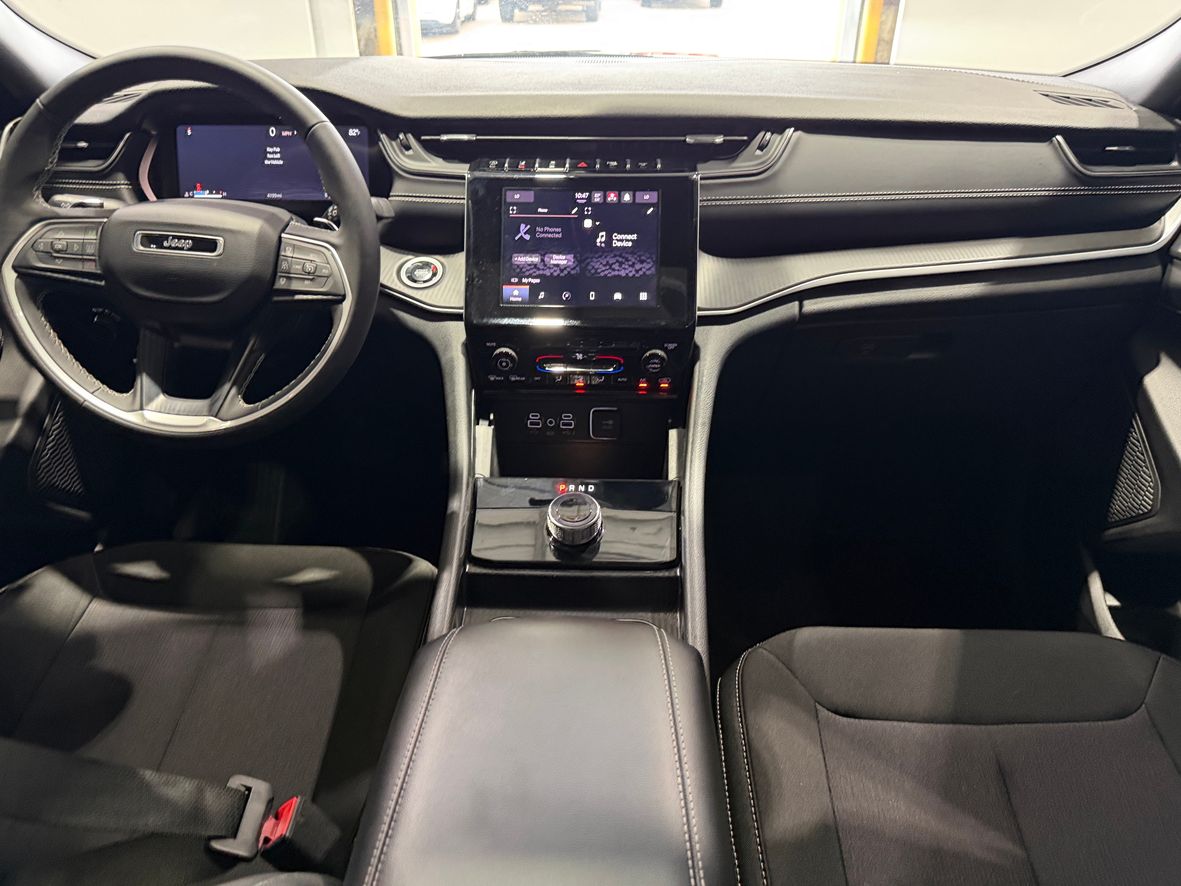 2025 Jeep Grand Cherokee L Laredo - Photo 3