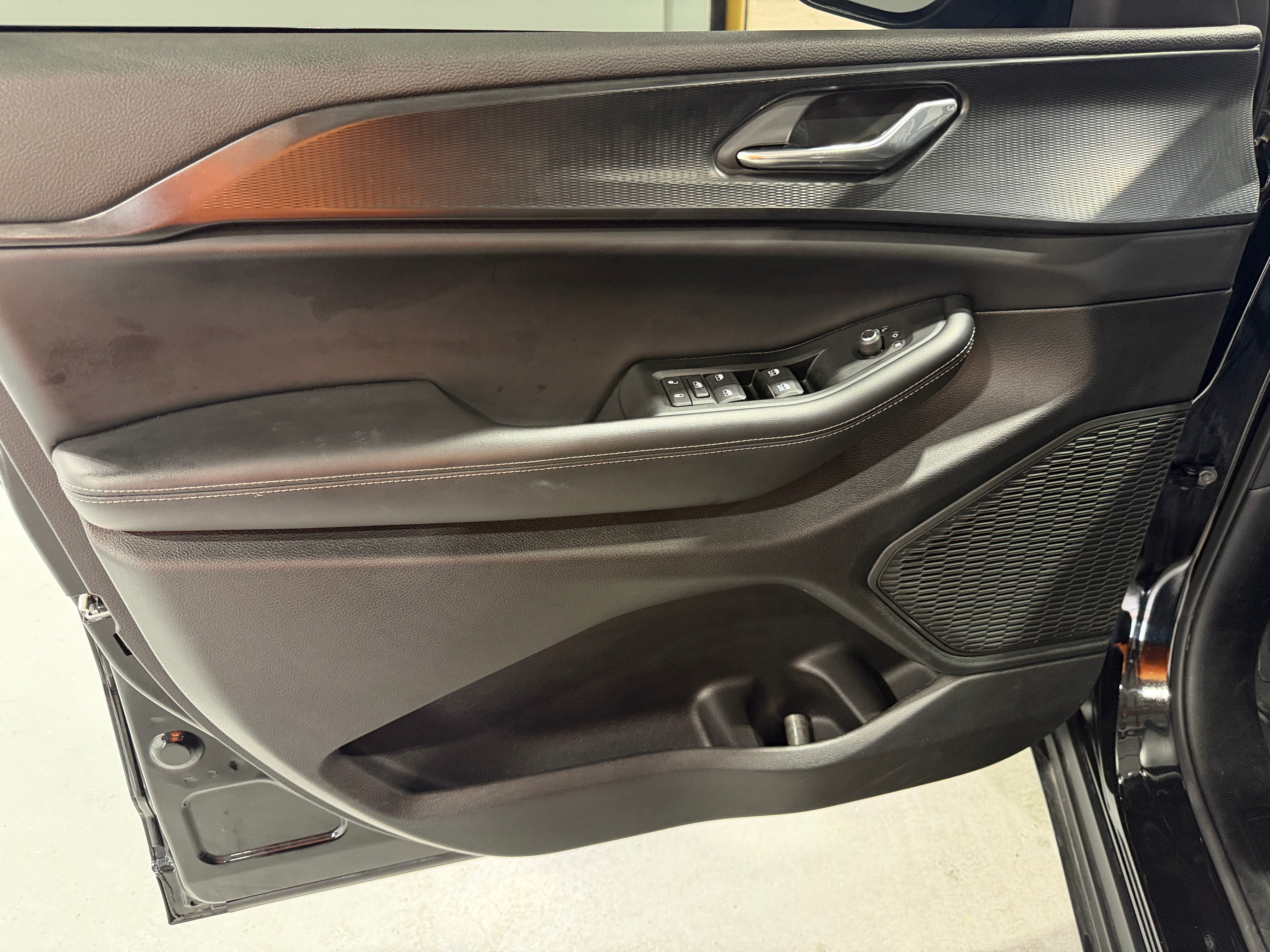 2025 Jeep Grand Cherokee L Laredo - Photo 11
