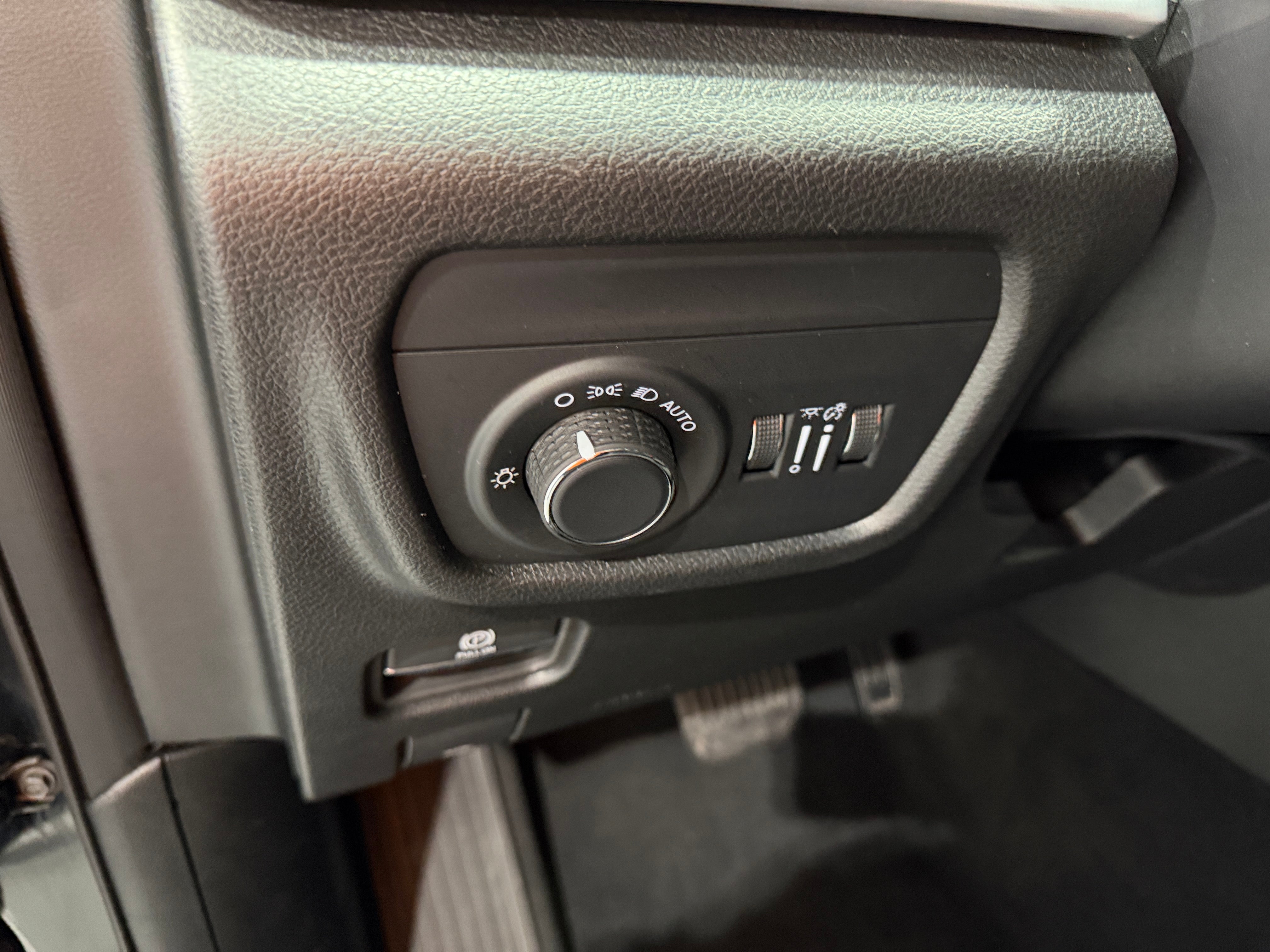 2025 Jeep Grand Cherokee L Laredo - Photo 13