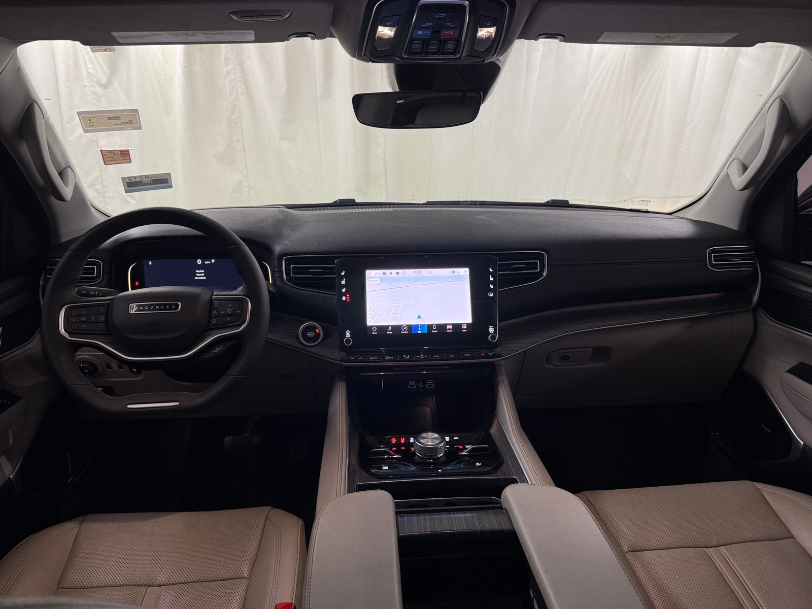 Thumbnail: 2023 Jeep Wagoneer - 2