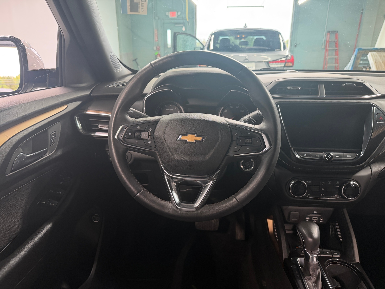 Thumbnail: 2023 Chevrolet TrailBlazer - 4