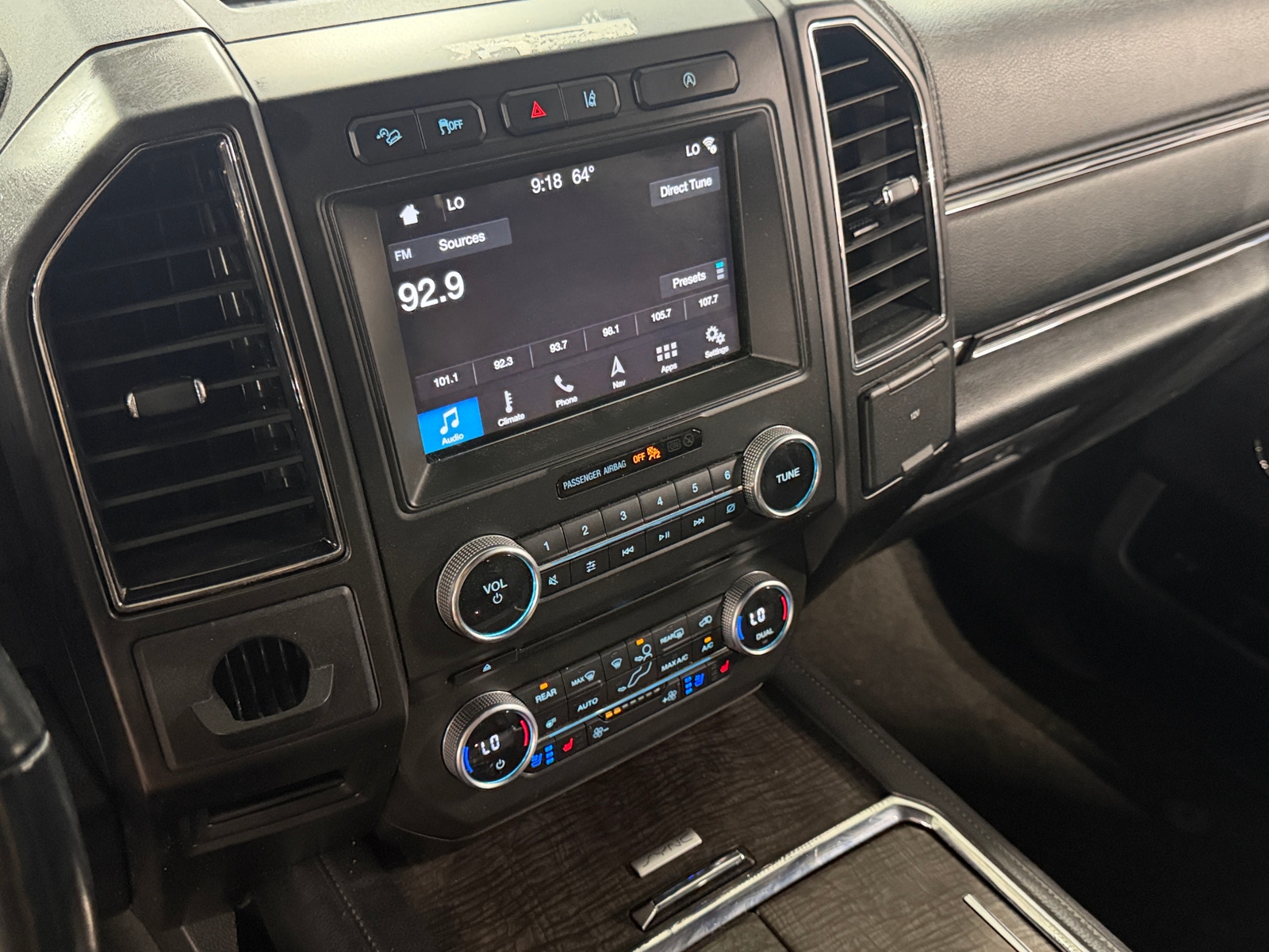 Thumbnail: 2018 Ford Expedition - 3