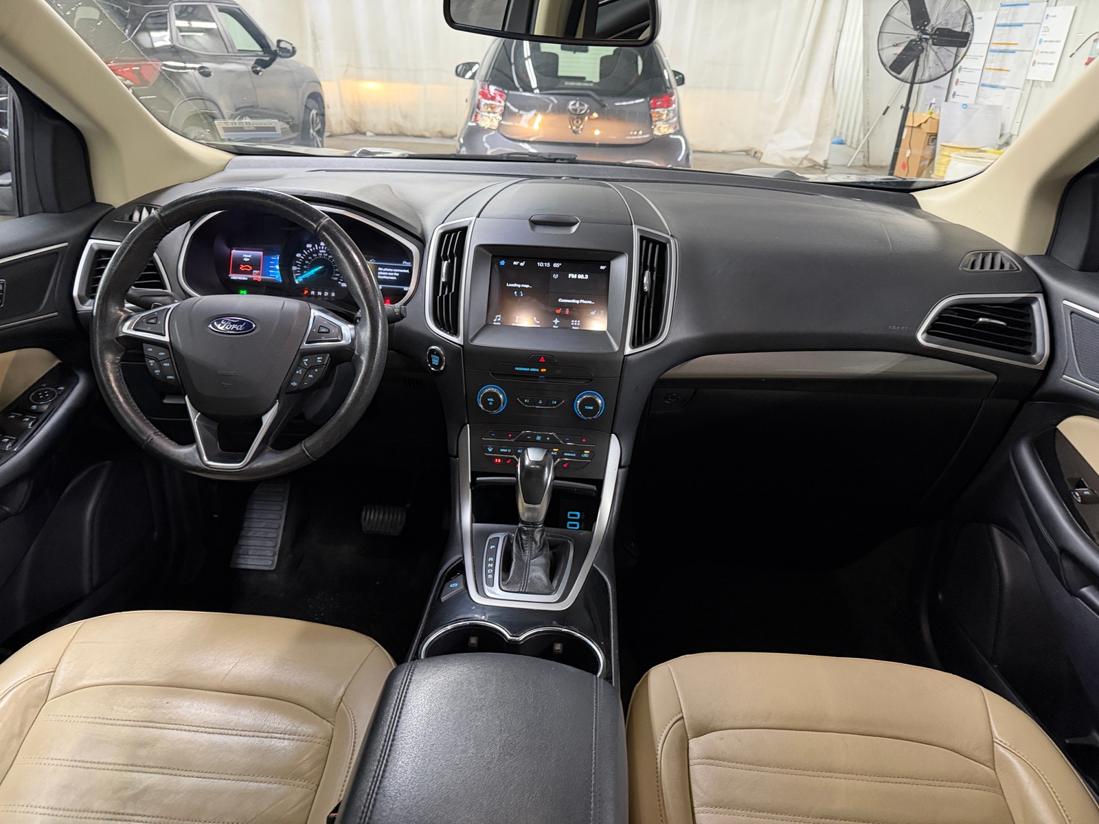 Thumbnail: 2017 Ford Edge - 2