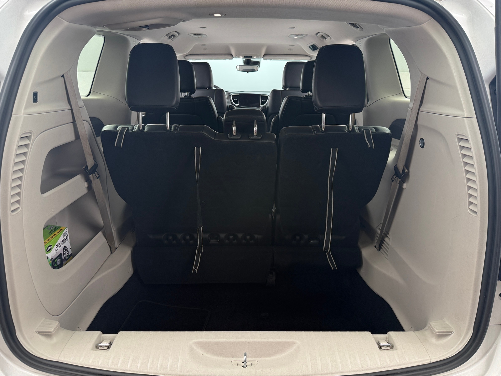 Thumbnail: 2024 Chrysler Pacifica - 6