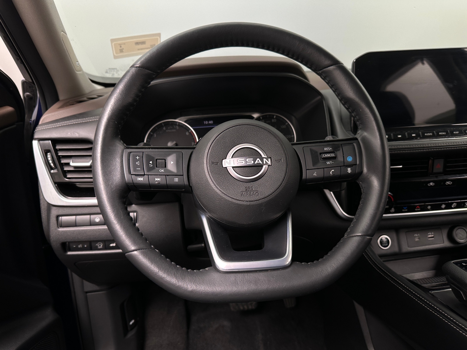 Thumbnail: 2023 Nissan Rogue - 4