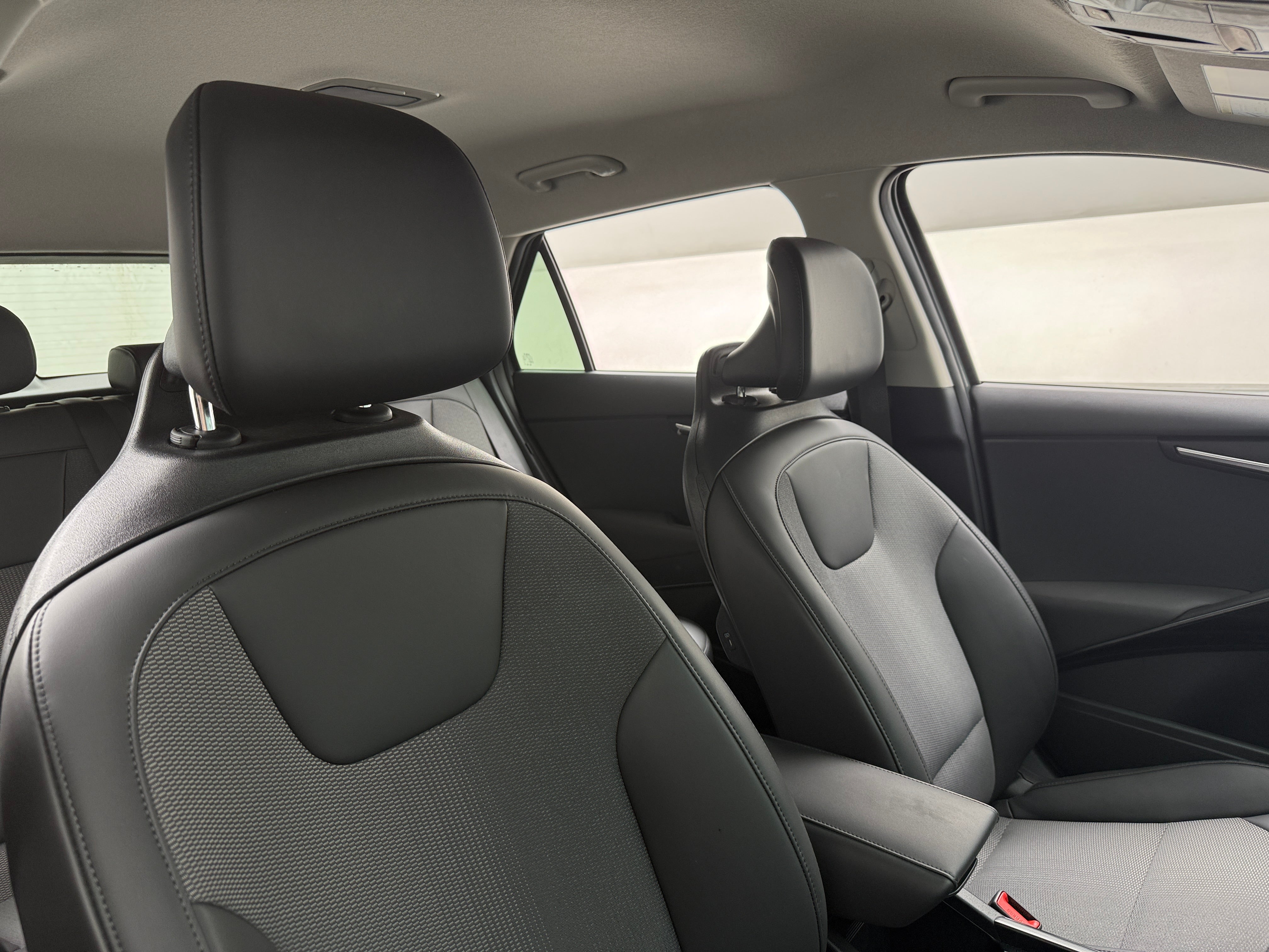 Used 2024 Kia Niro Wind with VIN KNDCR3L10R5127825 for sale in Auburn, WA