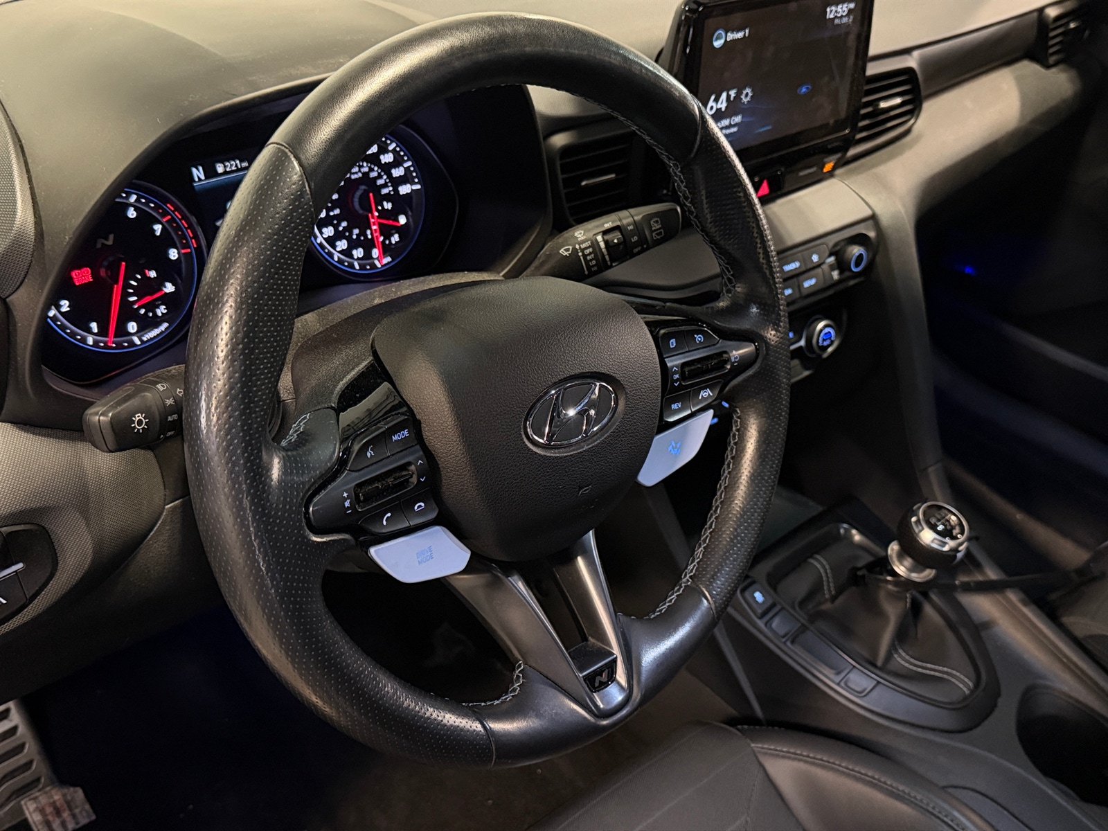 Thumbnail: 2022 Hyundai Veloster - 4