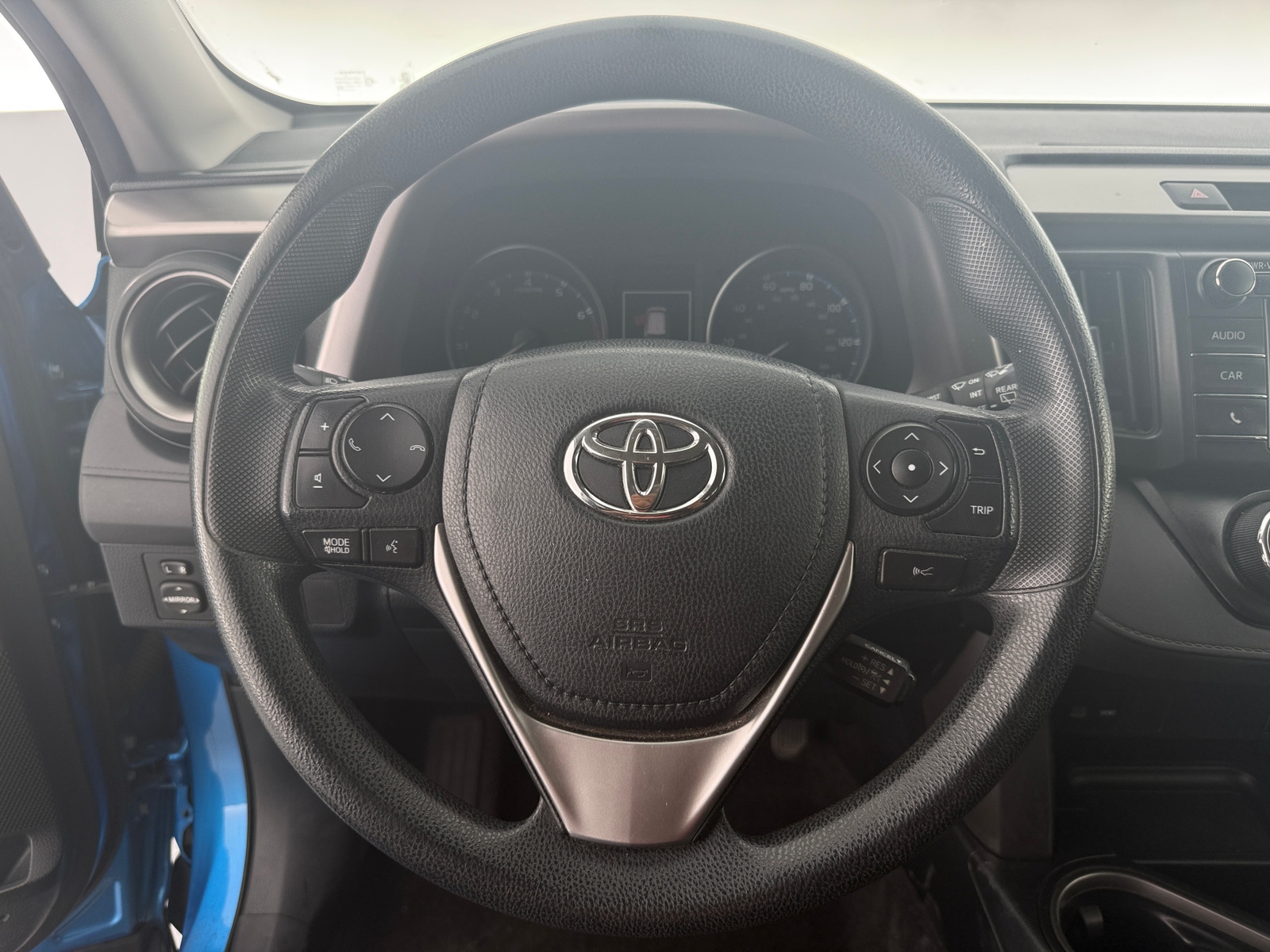 Thumbnail: 2018 Toyota RAV4 - 5