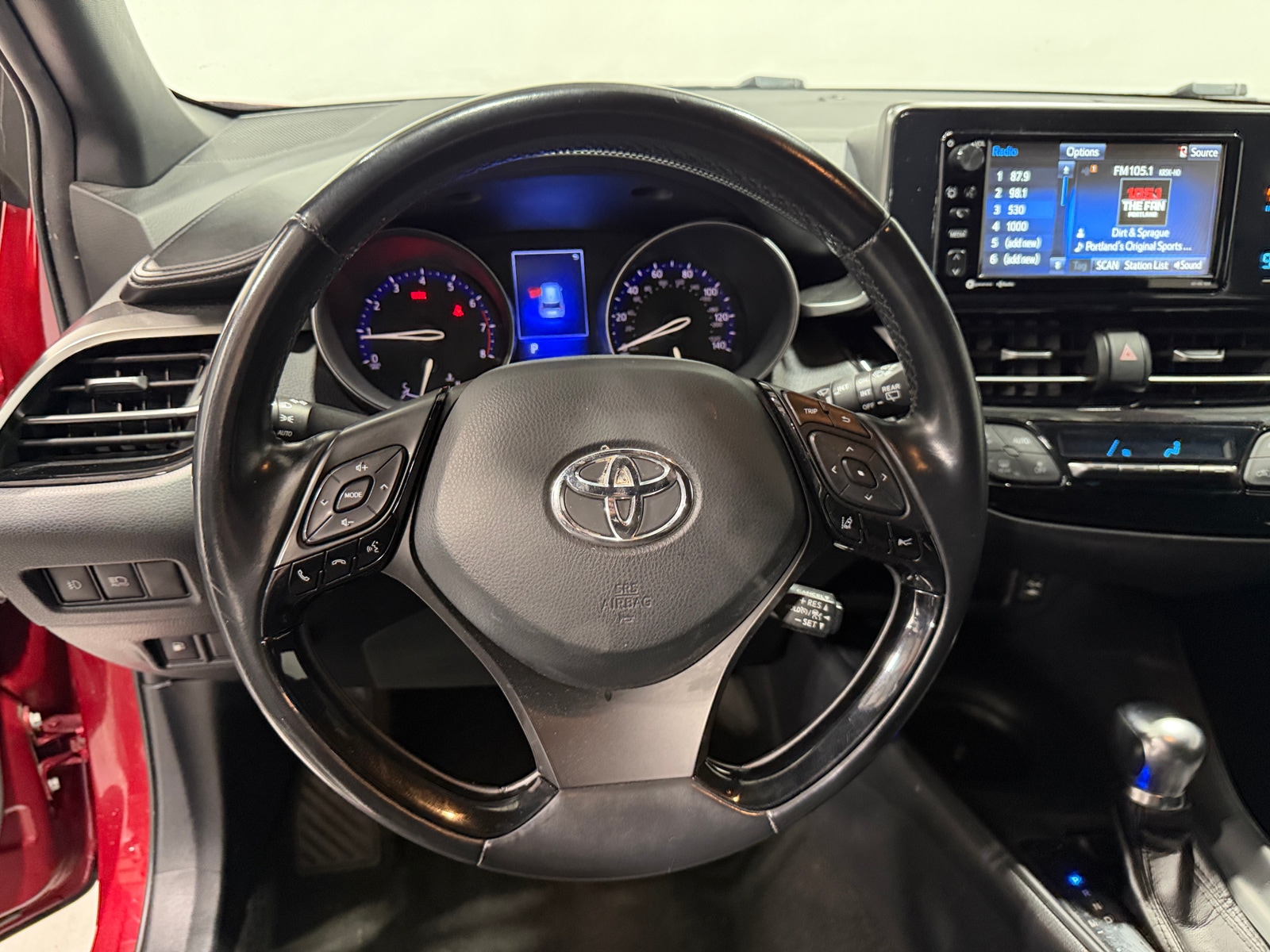 Thumbnail: 2018 Toyota C-HR - 5